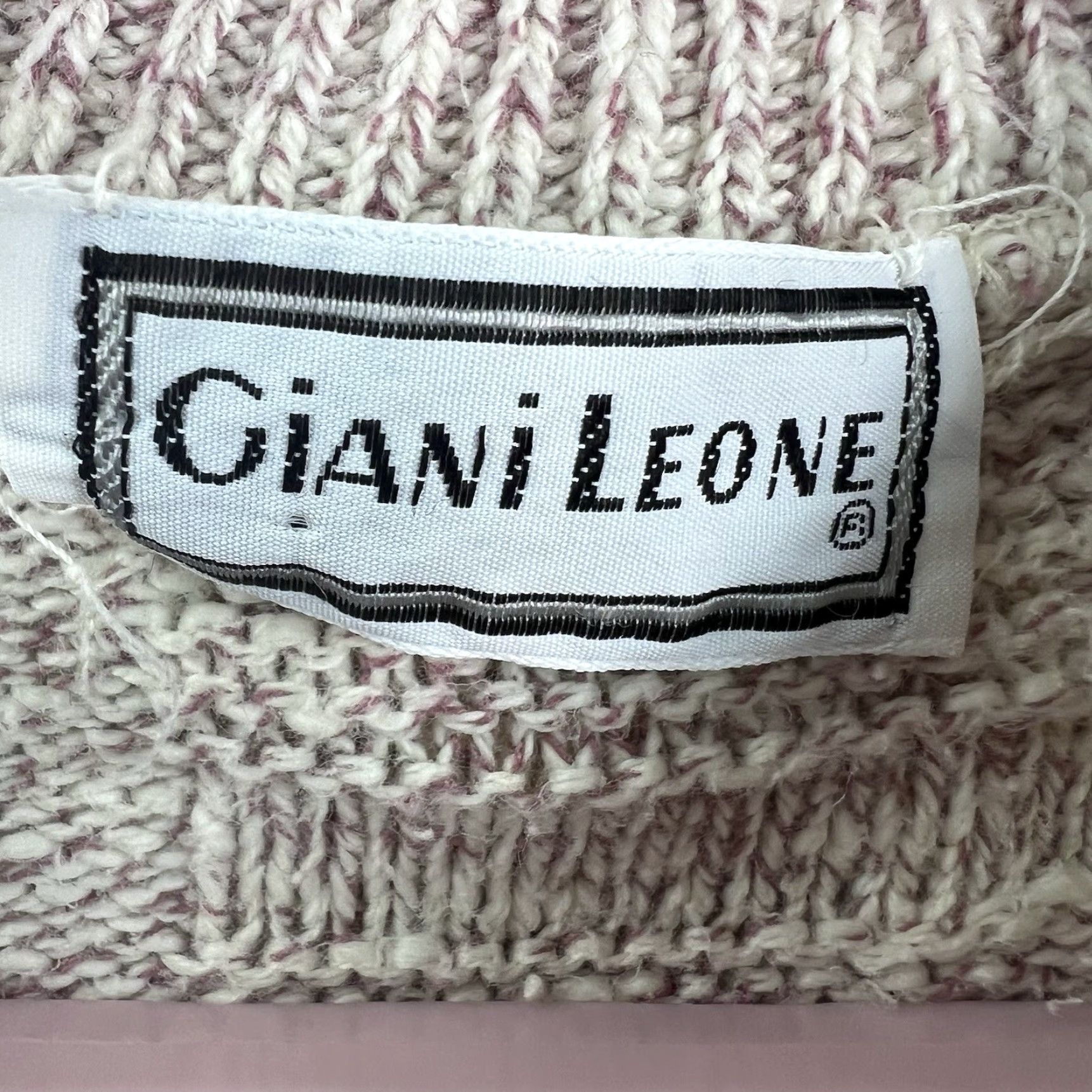 Vintage VINTAGE Giani Leone VTG Waffle Knit Pullover Sweater Mens XL Oatmeal Size US XL / EU 56 / 4 - 5 Thumbnail