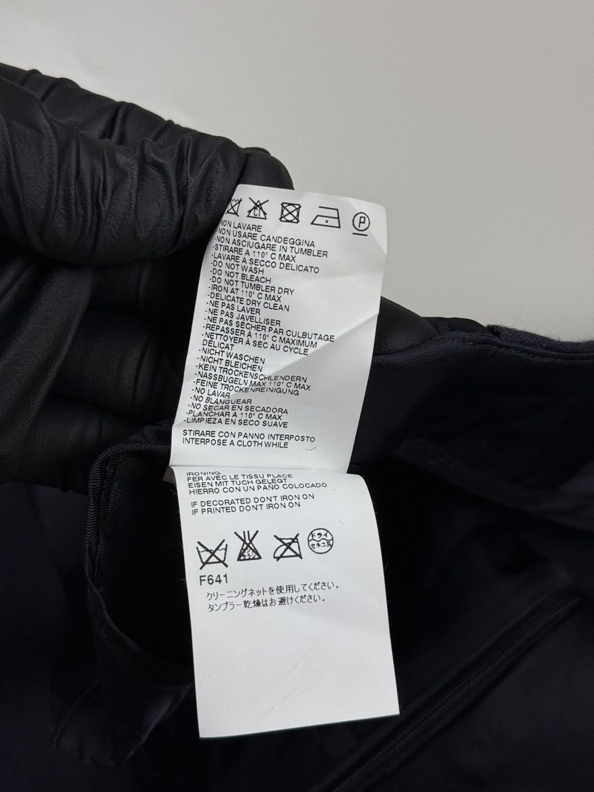 MM6 Maison Martin Margiela MM6 Women’s Wool Viscose Skirt Size M Size 28" / US 6 / IT 42 - 14 Thumbnail