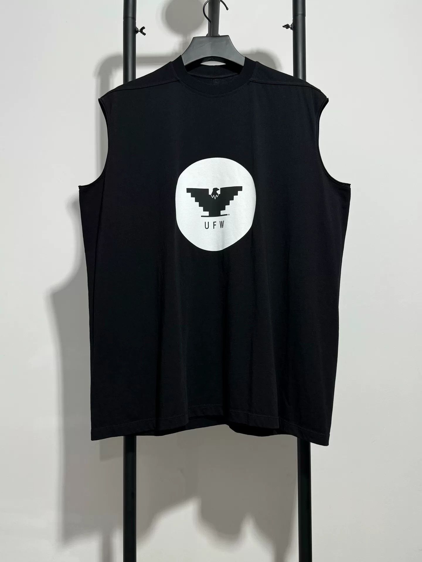 Rick Owens rick owens black sleeveless tank top Size US S / EU 44-46 / 1 - 1 Thumbnail