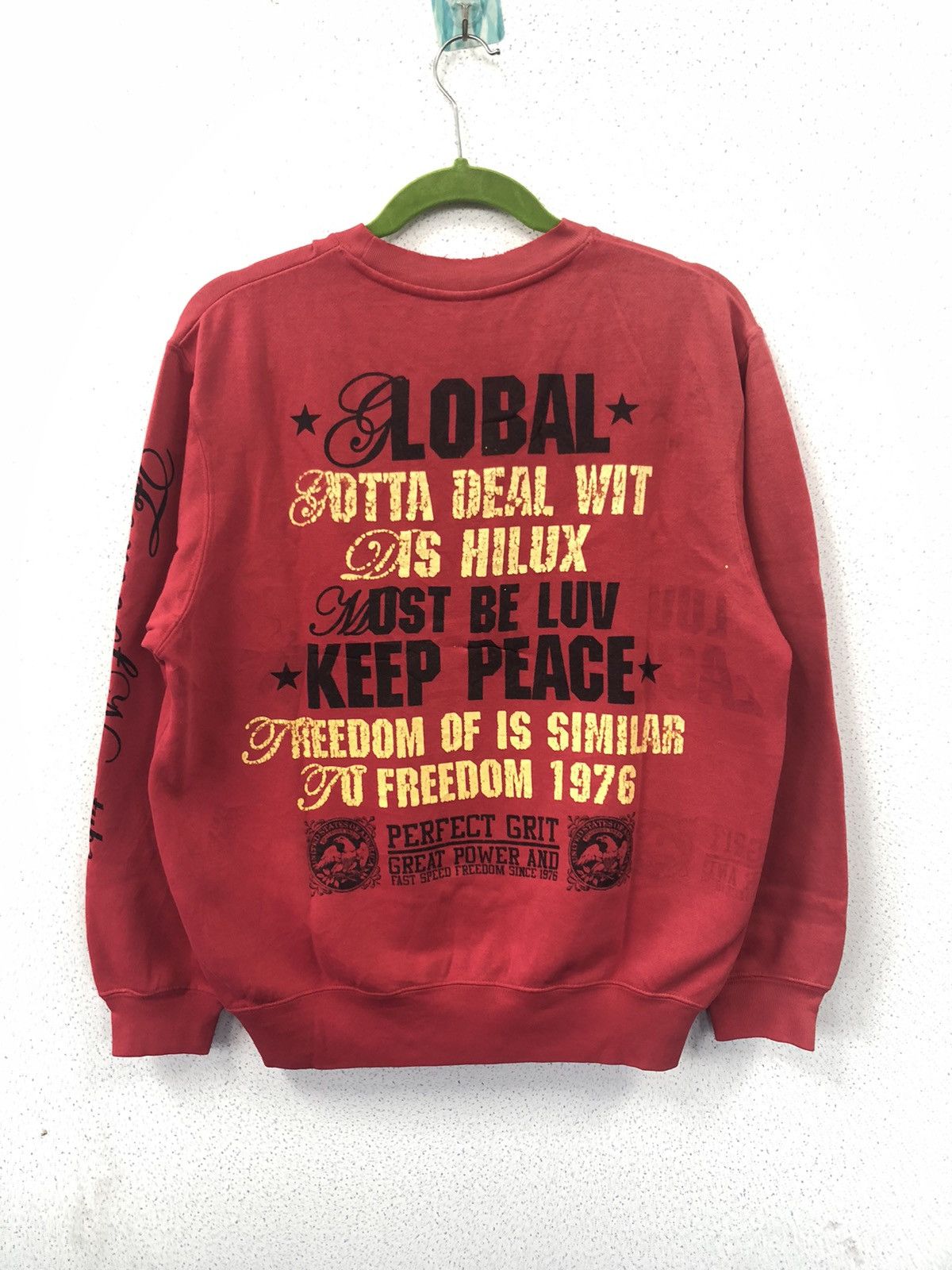 Vintage Unbranded Red USA Sweatshirt Size US M / EU 48-50 / 2 - 2 Thumbnail