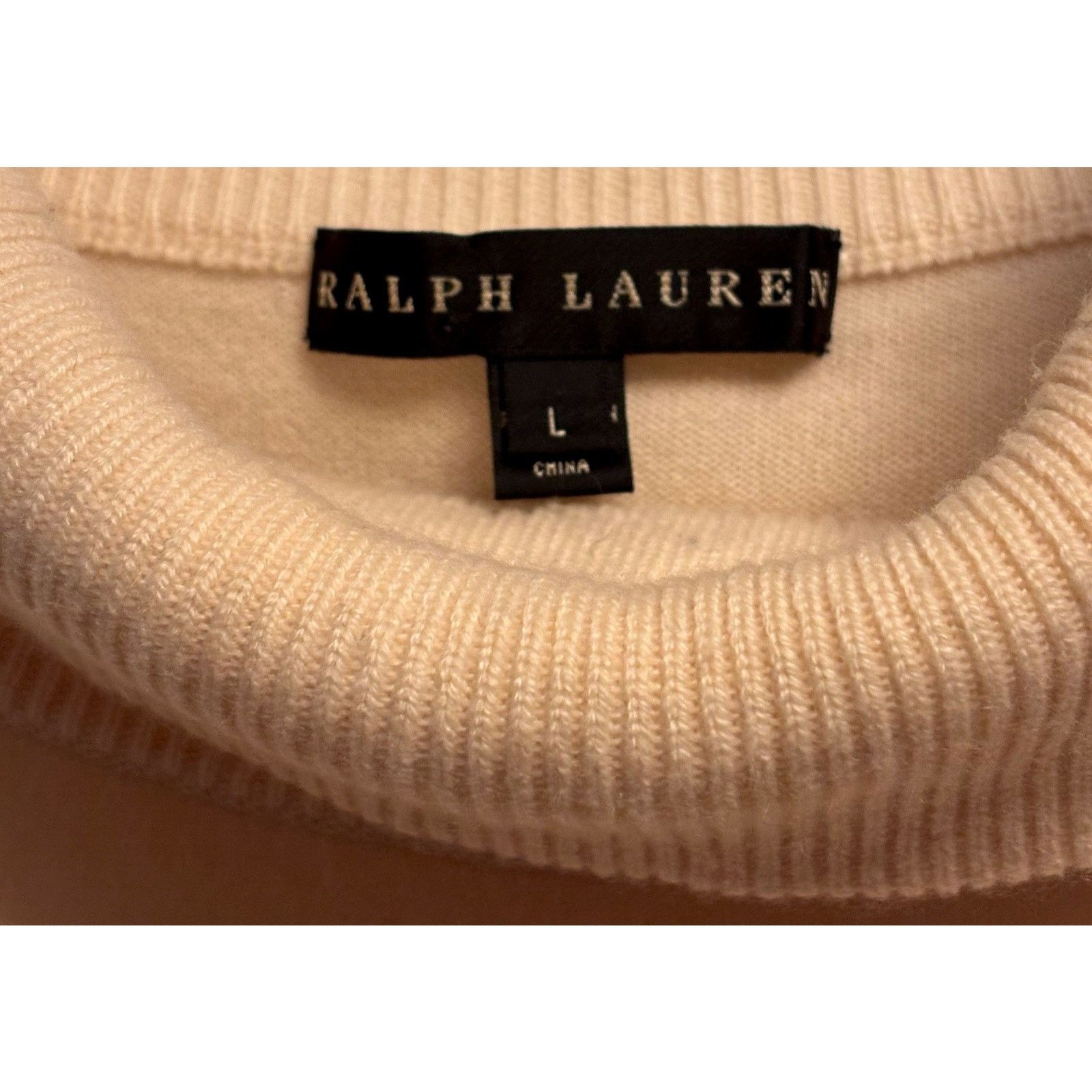 Ralph Lauren Black Label Ralph Lauren Black Label Cream Cashmere Cowl Neck Large* Size S / US 4 / IT 40 - 8 Thumbnail