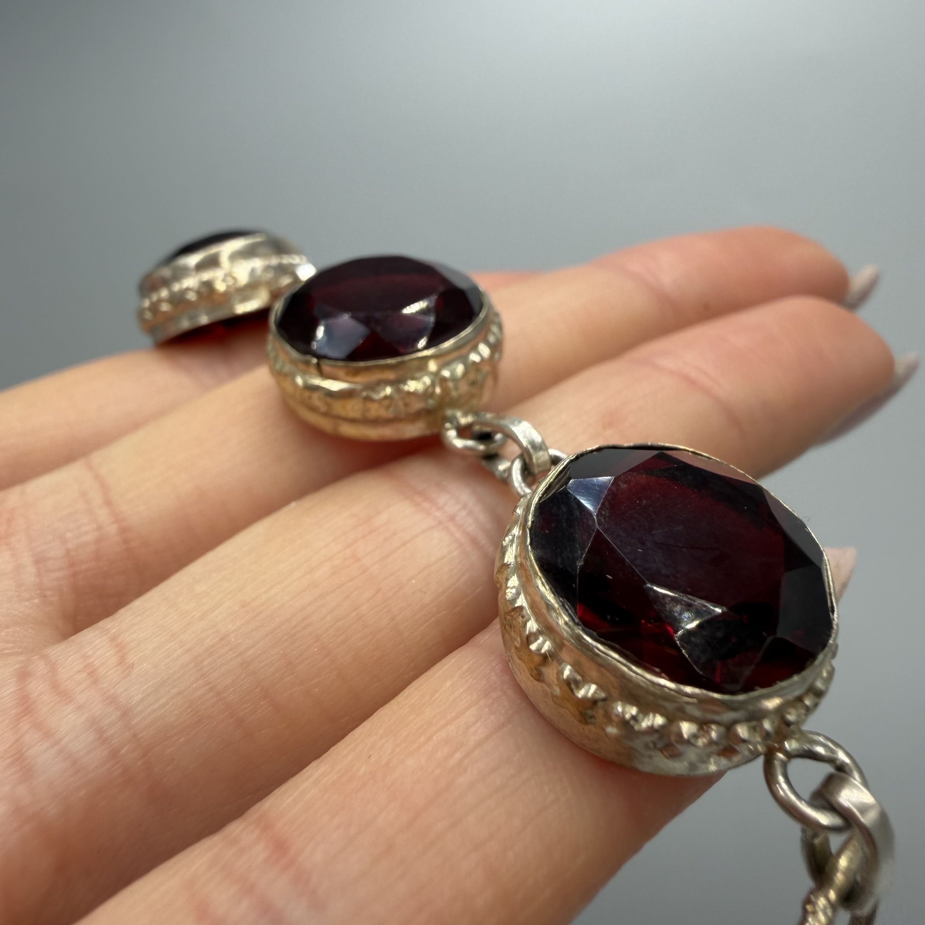 Vintage Vintage Sterling Silver 925 Red Stone Bracelet Women’s Size ONE SIZE - 4 Thumbnail