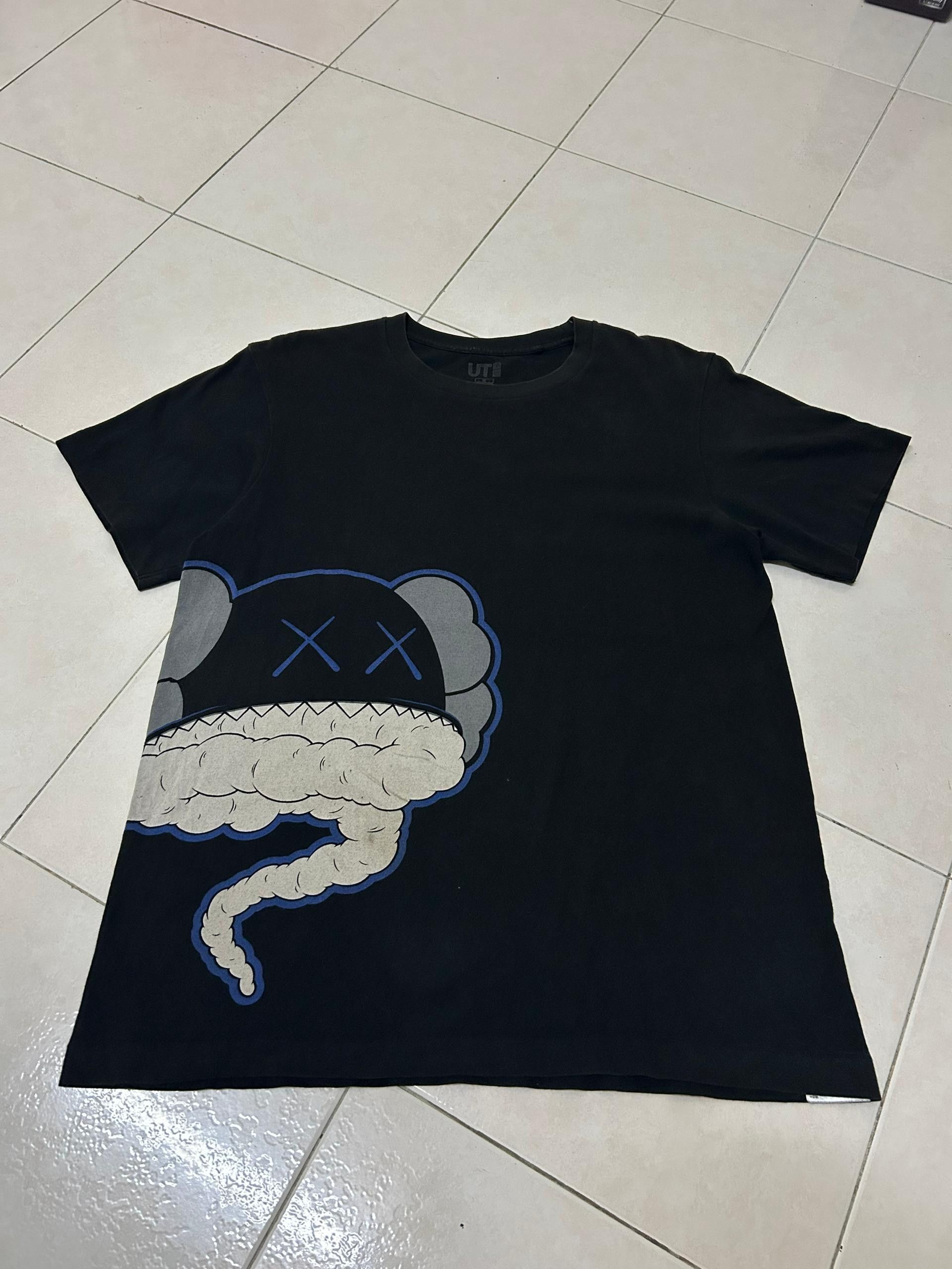 Kaws Vintage Kaws Overprint Single Stitch Tees Size US M / EU 48-50 / 2 - 1 Thumbnail