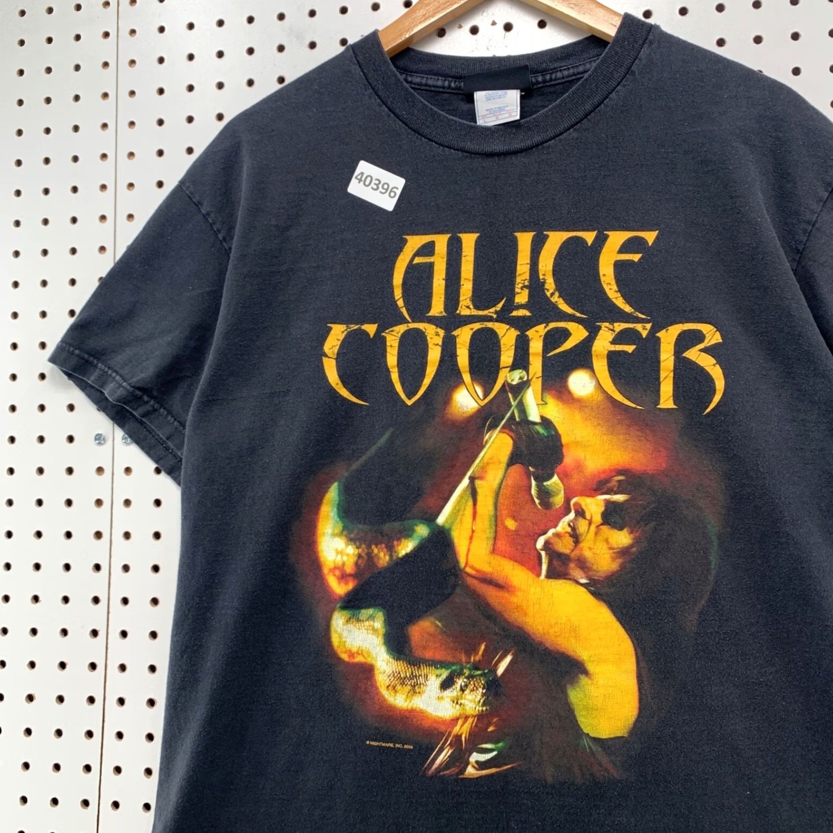 Vintage VINTAGE Alice Cooper Shirt Mens L Black Signature Network 2004 Music Shirt Mens Large Black Signature Network 2004 Music Size US L / EU 52-54 / 3 - 4 Thumbnail