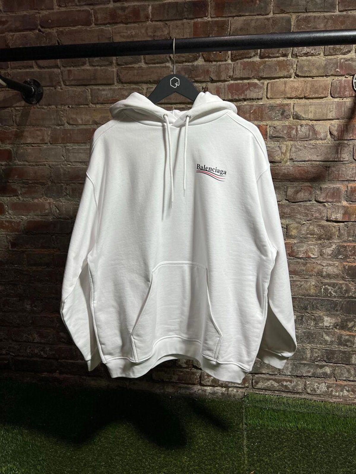 Balenciaga Balenciaga Campaign Hoodie White Sz. M Size ONE SIZE - 1 Thumbnail