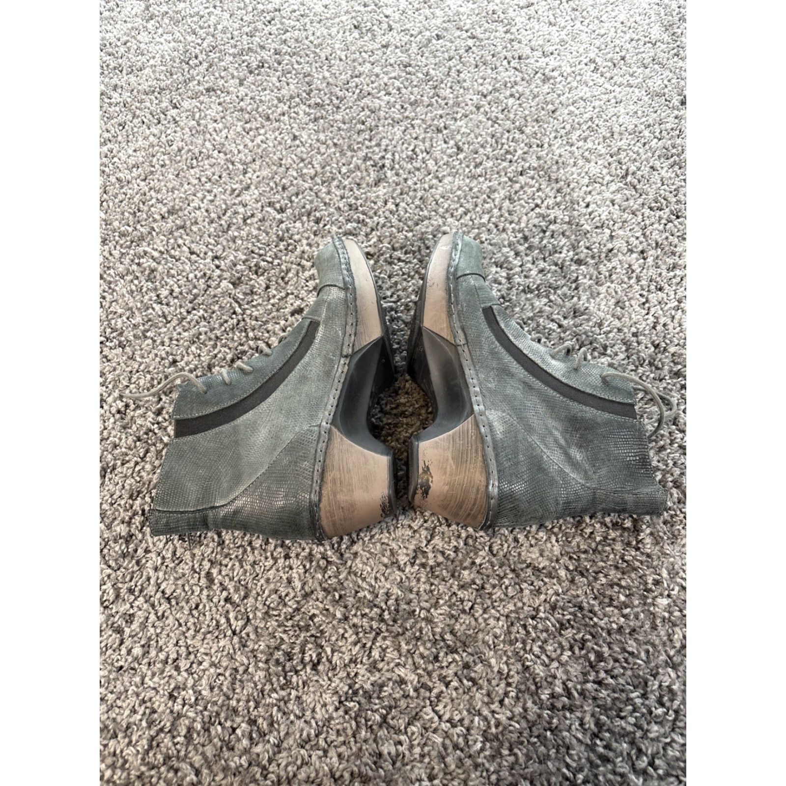 Vintage Naot Avila Voyage Ankle Reptile Gray Textured Heels Booties Women 8.5 Leather Lace Up Bootie Gray/Black 39 (8-8.5) US 8.5 EU 41 41? Size US 9 / IT 39 - 5 Thumbnail