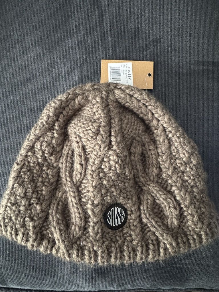 Stussy Stussy Cable Knit Skull Benaie Size ONE SIZE - 2 Thumbnail
