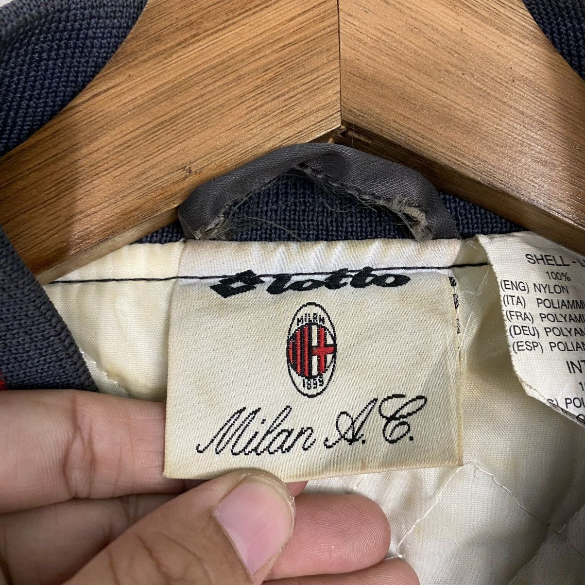 Lotto Sport 🔥SUN FADED STYLE VINTAE SATIN BOMBER JACKET LOTTO AC MILAN Size US L / EU 52-54 / 3 - 21 Thumbnail