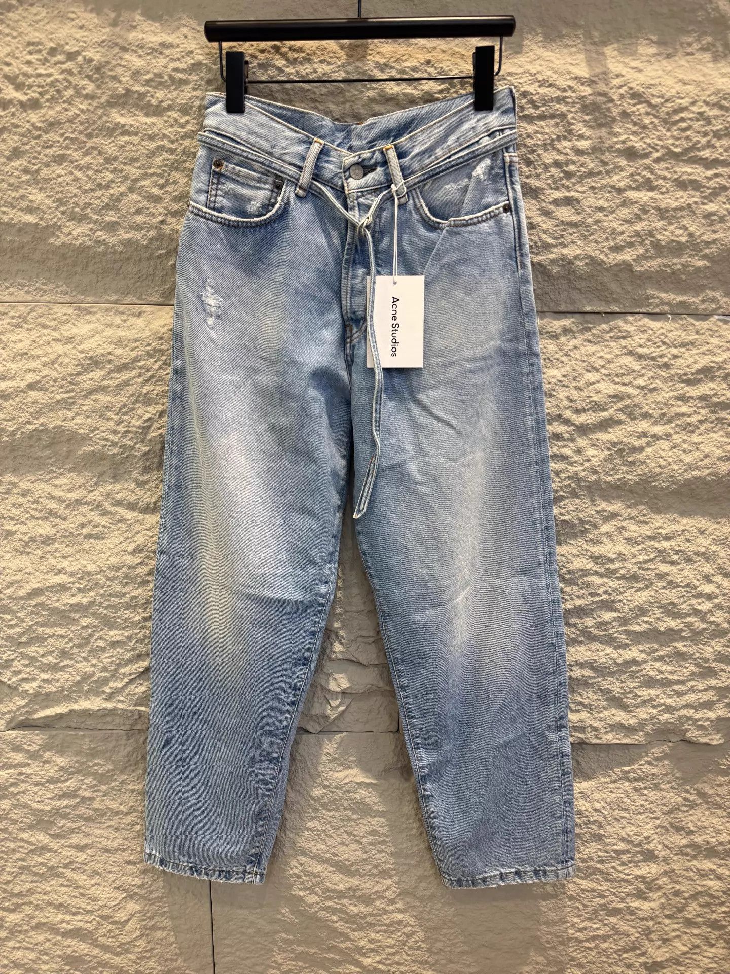 Acne Studios Acne Studios SS23 Light Blue Loose Straight Denim Jeans Size US 26 / EU 42 - 1 Thumbnail
