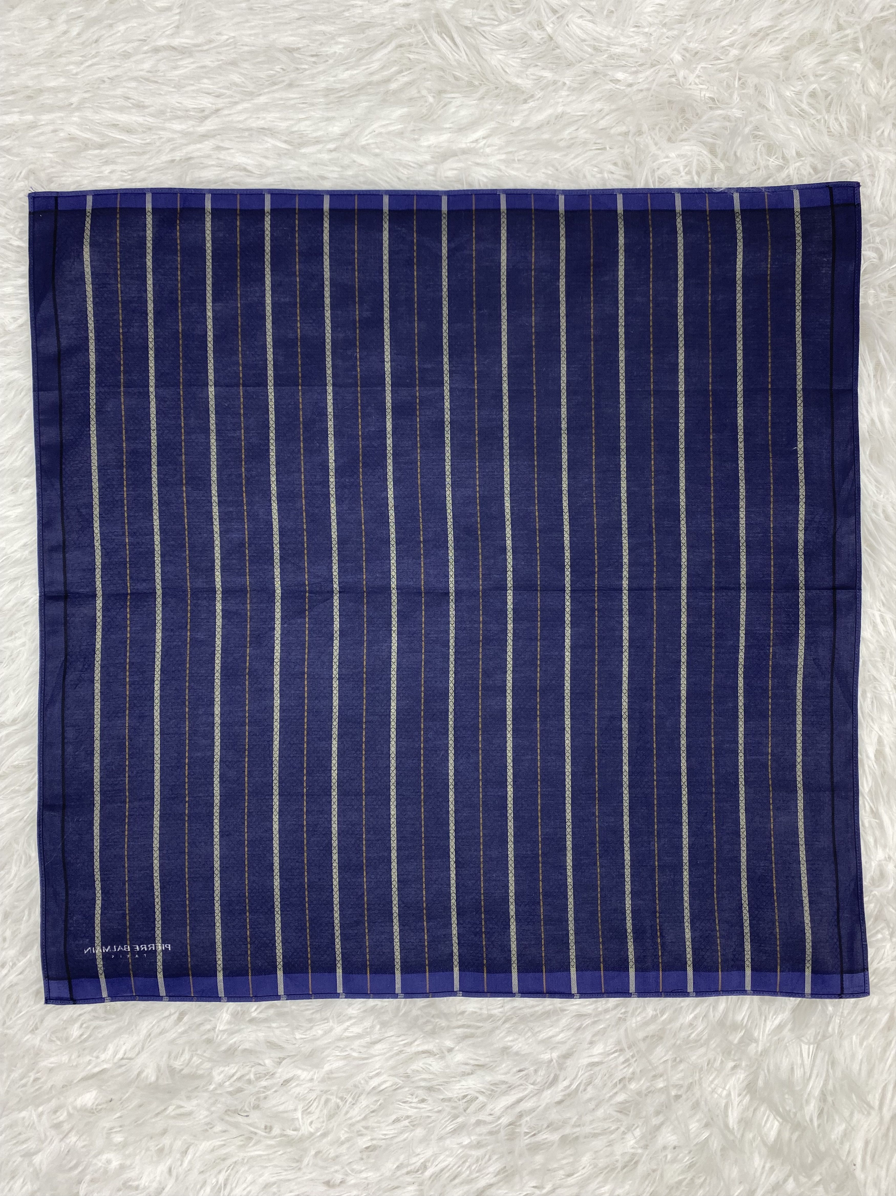 Pierre Balmain Vintage Pierre Balmain Handkerchief PH0100 Size ONE SIZE - 4 Thumbnail