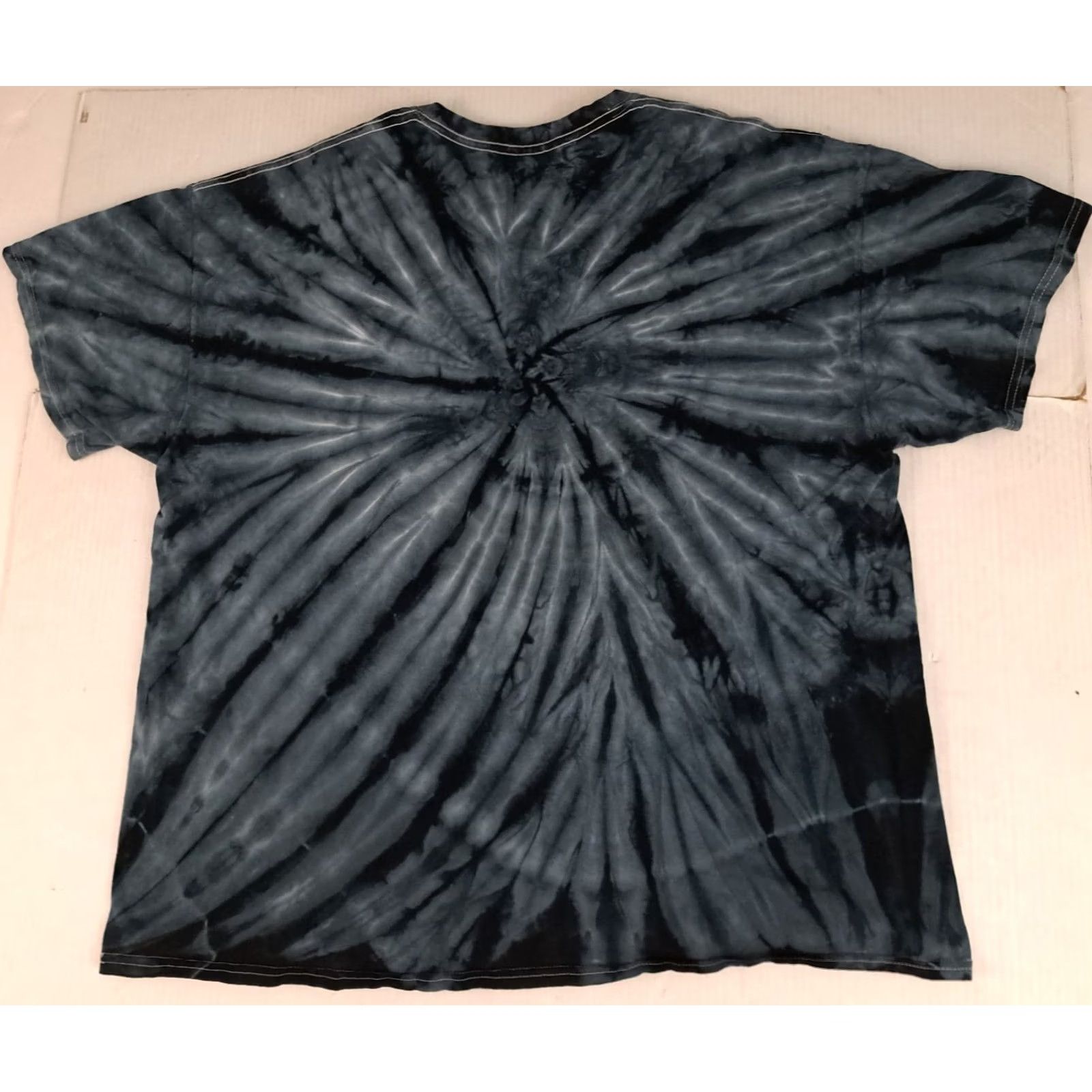 Vintage VINTAGE Large Tie-Dye Rock&Roll Guitar Art T-Shirt Front and Back Print 90s Unisex Adults Size US L / EU 52-54 / 3 - 5 Thumbnail