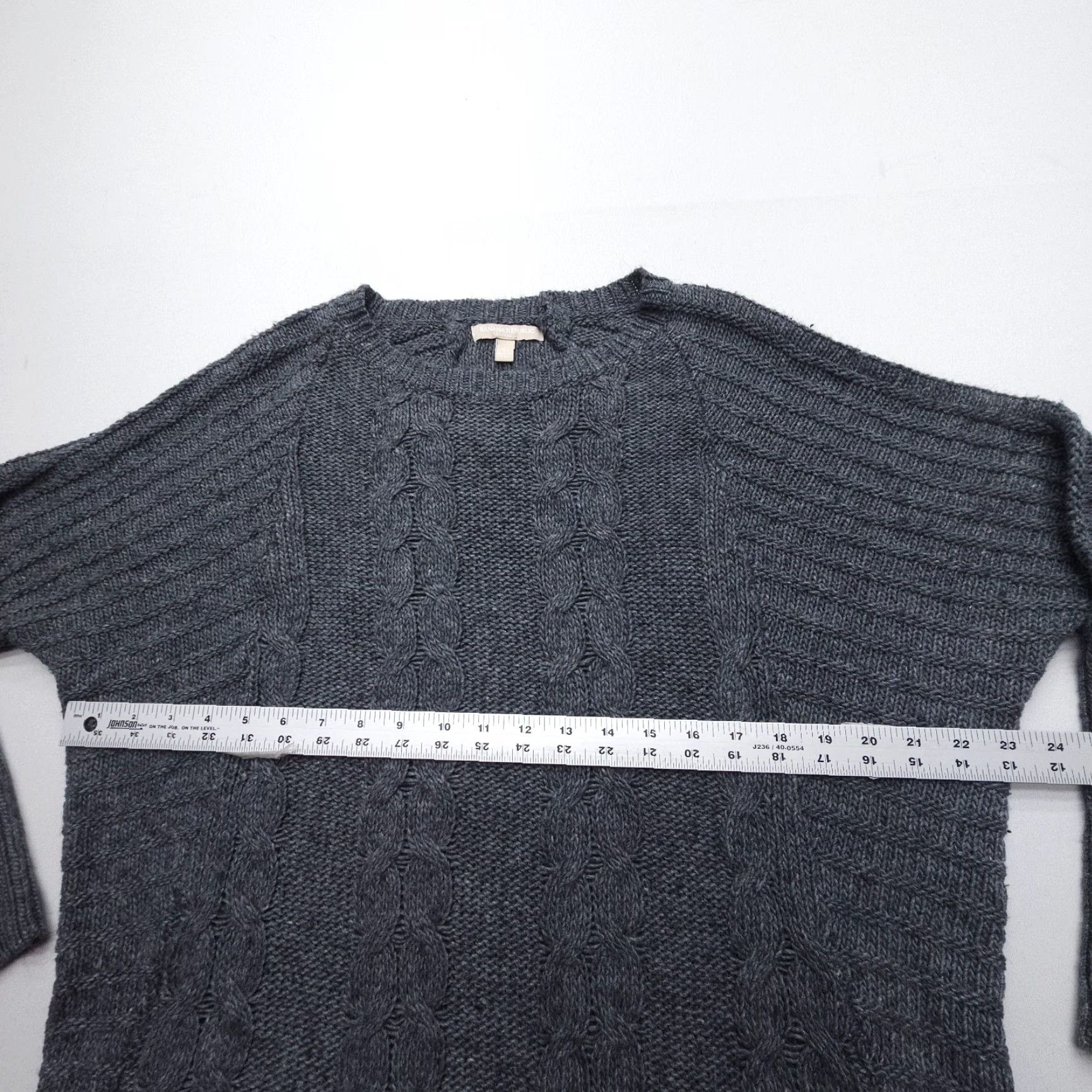 Banana Republic Banana Republic Sweater Womens Large Gray Oversized Cable Knit Wool Blend Knit Size L / US 10 / IT 46 - 7 Thumbnail