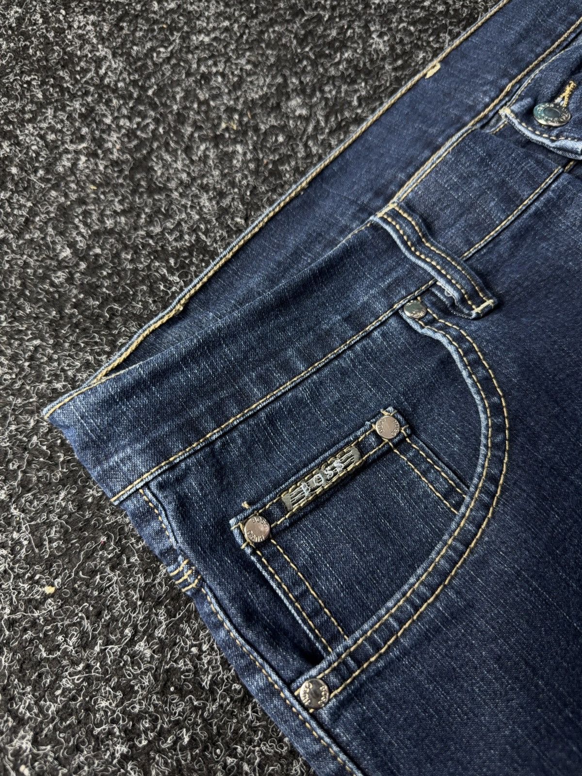 Hugo Boss Vintage 00s Retro Y2K Hugo Boss baggy denim pants Jeans Size US 38 / EU 54 - 5 Thumbnail