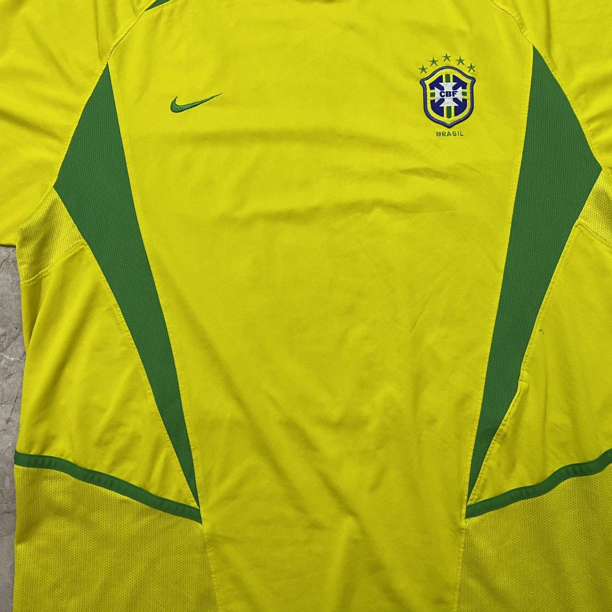 Nike VINTAGE NIKE BRAZIL TEE SOCCER JERSEY 00s Size US XL / EU 56 / 4 - 9 Thumbnail