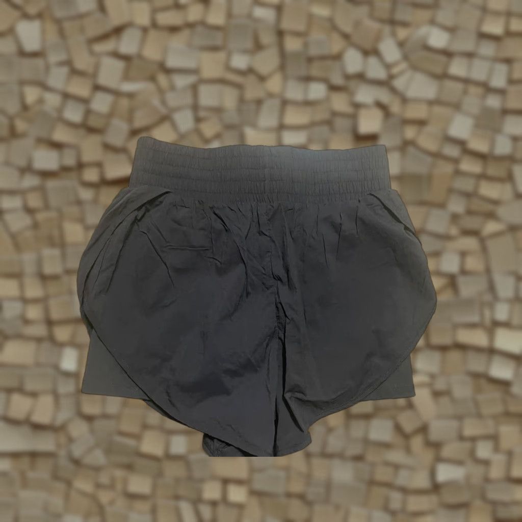 Vintage All In Motion Shorts Women Small Black Activewear Shorts Womens Size 28" / US 6 / IT 42 - 1 Thumbnail