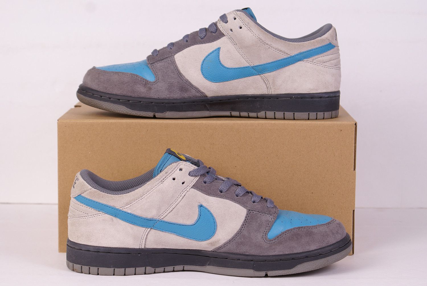 Nike 2007 Nike Dunk Low CL NEUTRAL COOL GREY AQUA BLUE 304714 047 Size US 10.5 / EU 43-44 - 2 Thumbnail