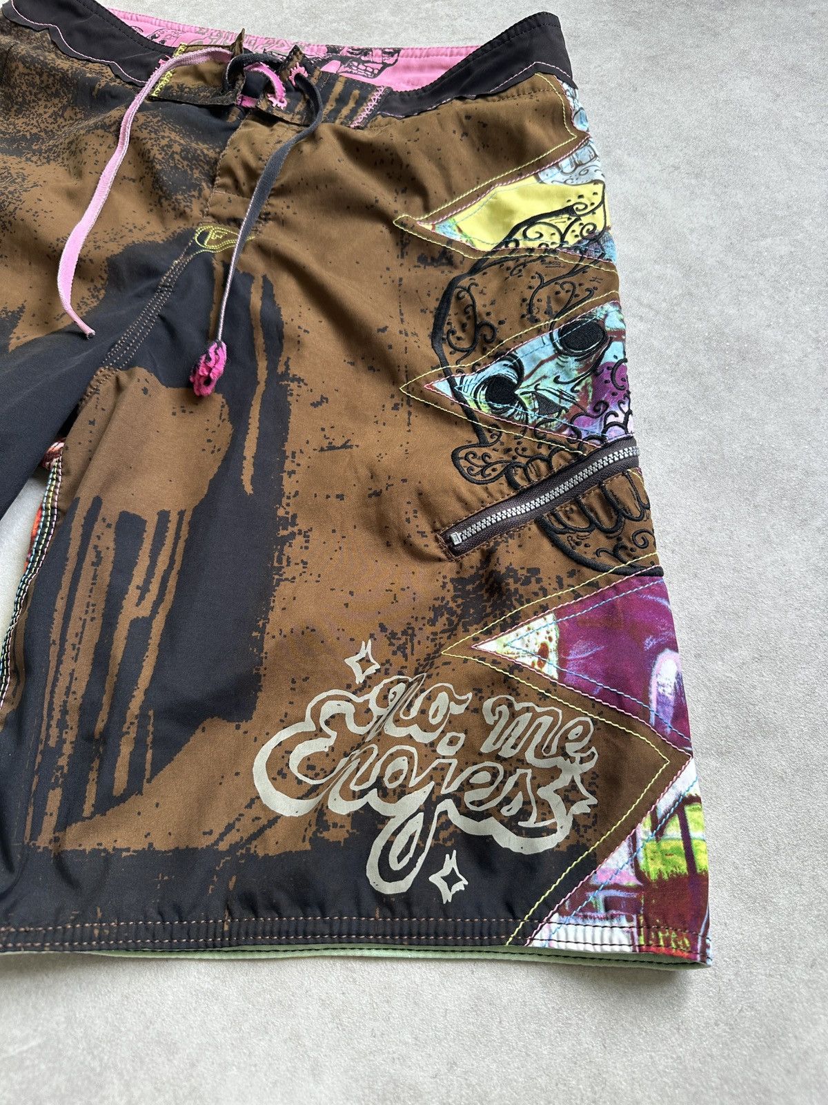 Quiksilver Quiksilver surfing skate shorts acid crazy print and details Size US 30 / EU 46 - 3 Thumbnail