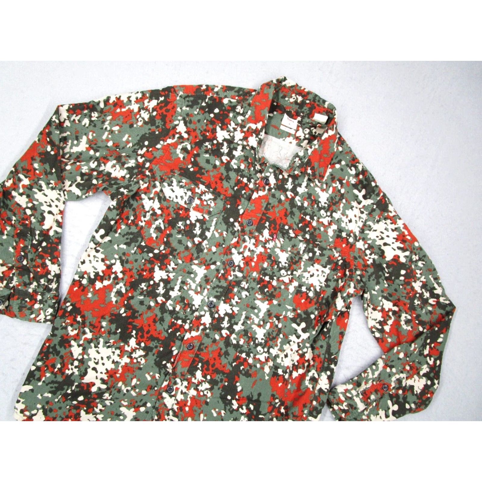 Levi's Levis Mens Green Camo Relaxed Fit Corduroy Button Up Shirt Medium Long Sleeve Size US M / EU 48-50 / 2 - 2 Thumbnail
