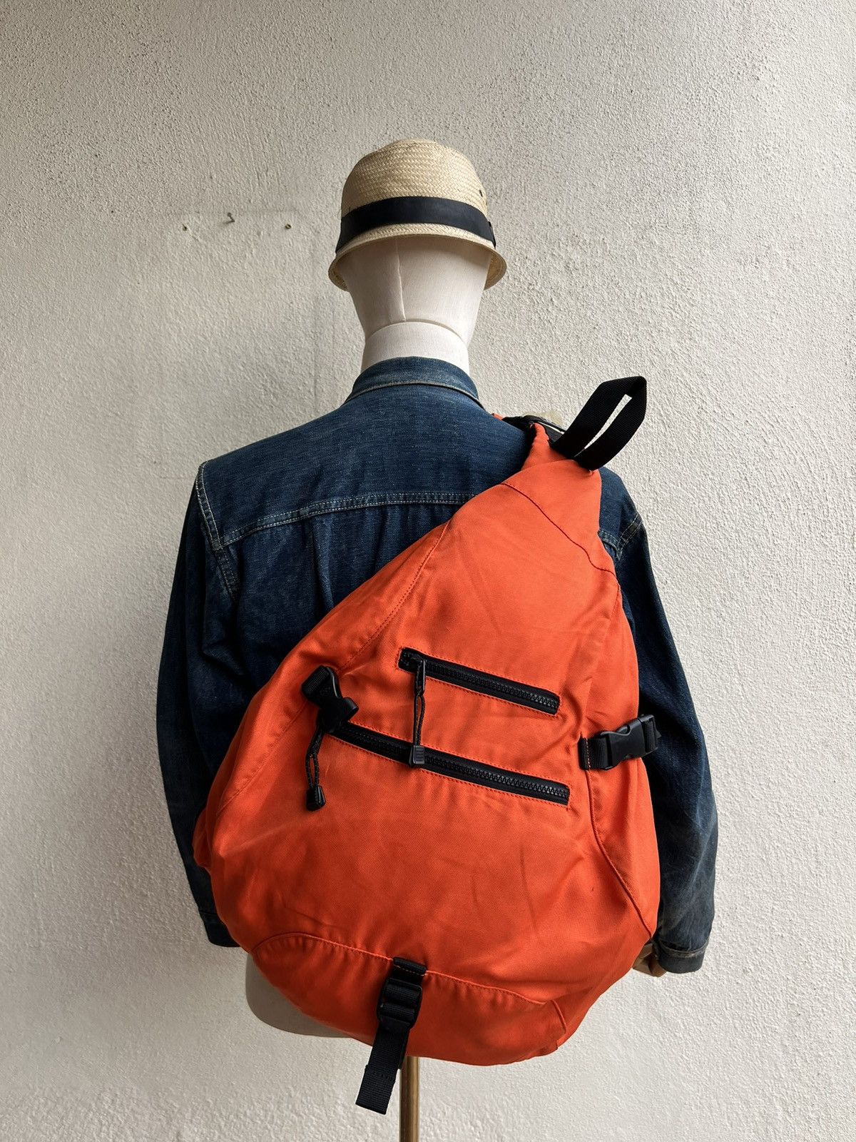 Gap Vintage 90s GAP Cross body Gorpcore Bag Size ONE SIZE - 2 Thumbnail