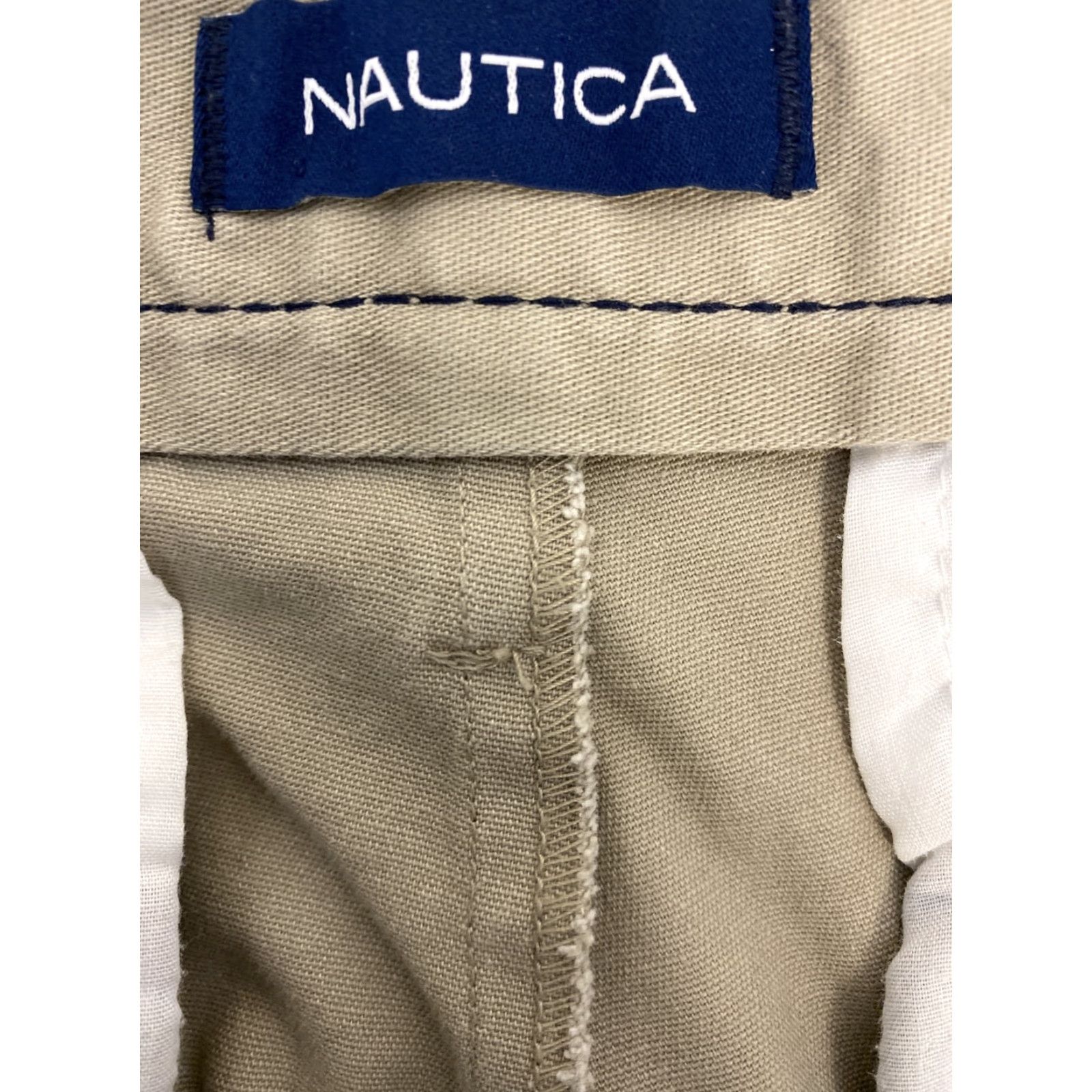 Nautica Nautica Shorts 30 Mens Beige Chino Pockets The Deck Short Fit Casual /109-24 Navy? Size US 30 / EU 46 - 7 Thumbnail
