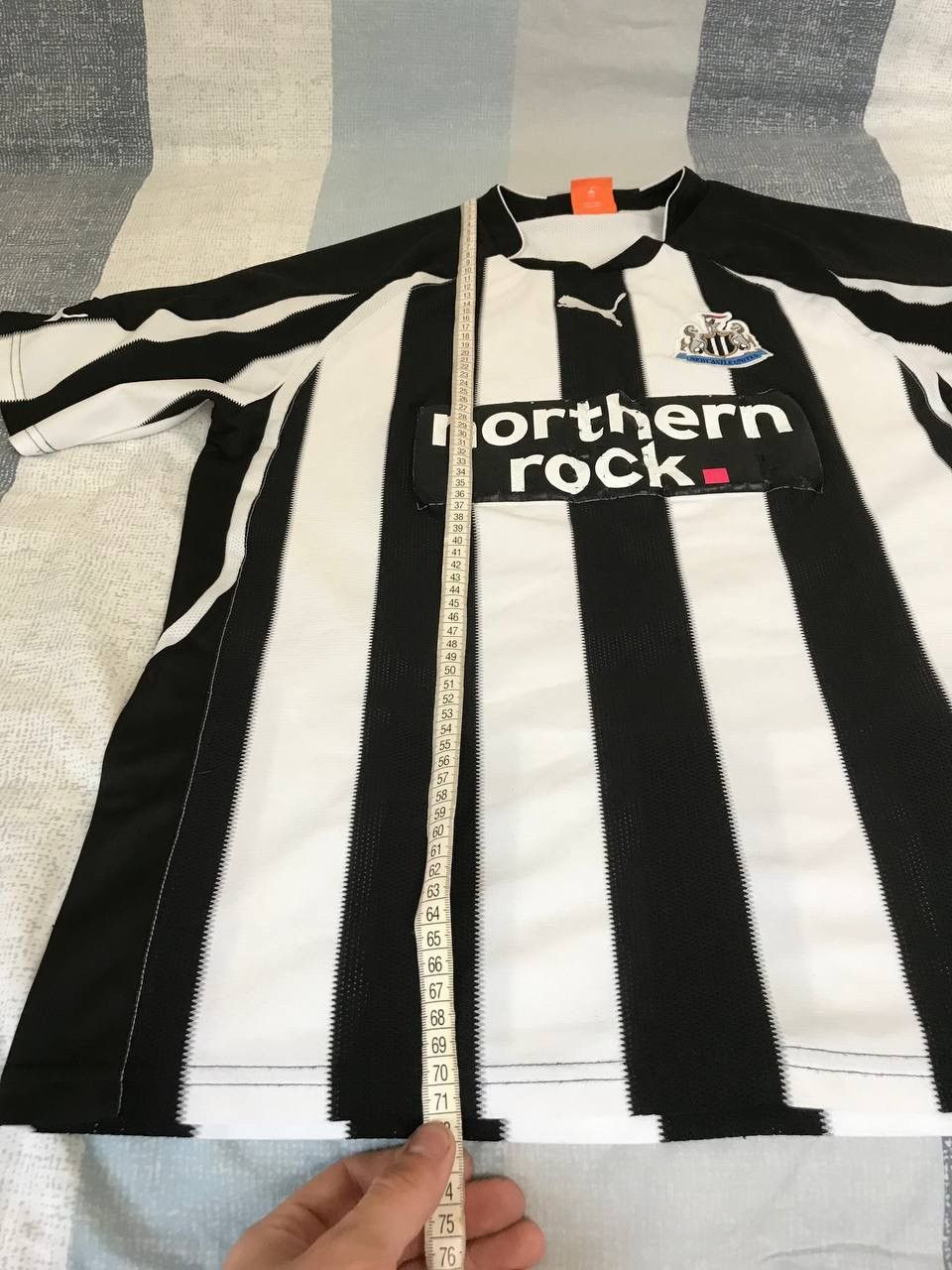 Puma 🔥 Puma NewCastle United 2010 2011 Soccer Jersey Shirt VTG Size US L / EU 52-54 / 3 - 12 Thumbnail