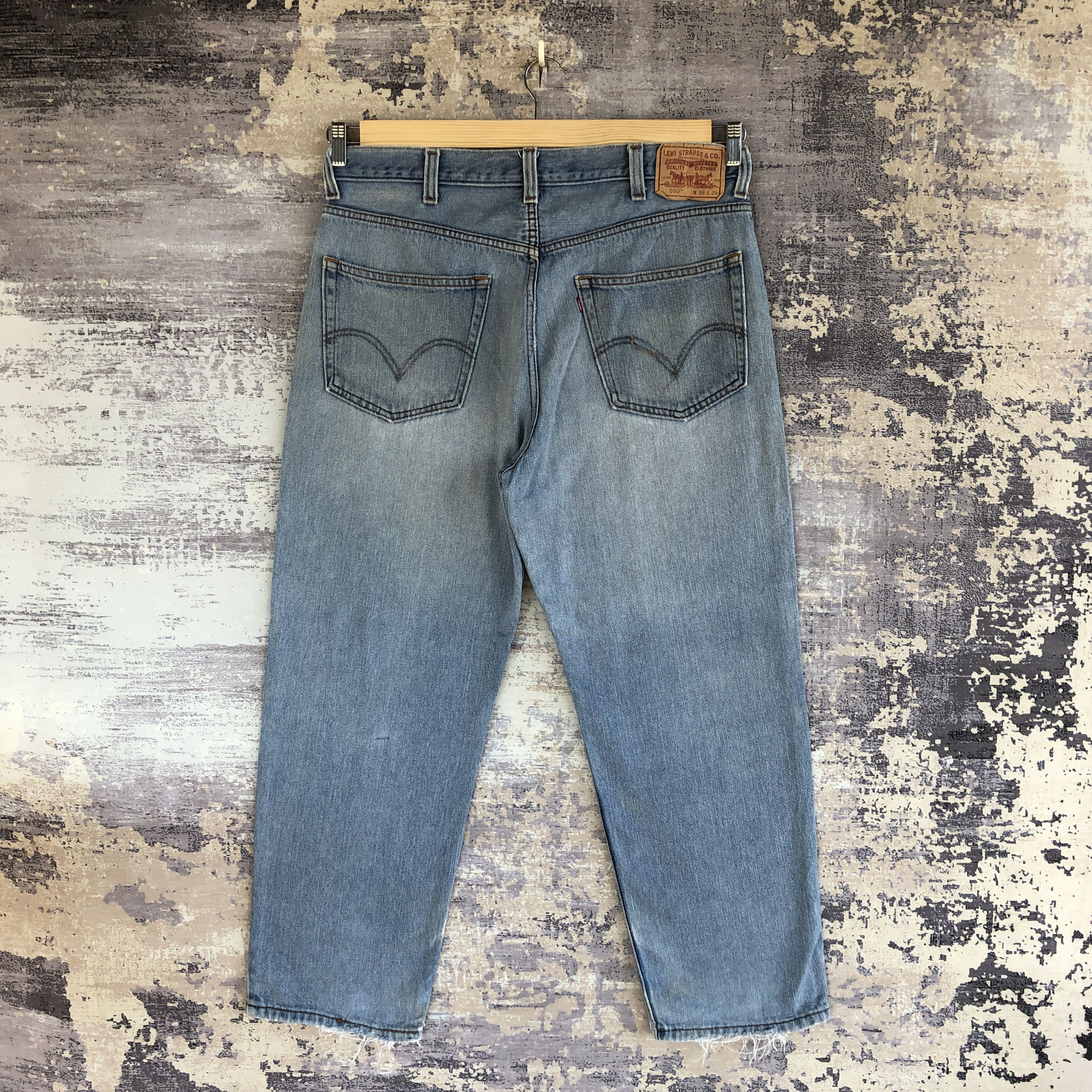 Levi's Vintage Levi's 550 Sun Faded Jeans Levis Light Wash Denim Size US 36 / EU 52 - 2 Thumbnail