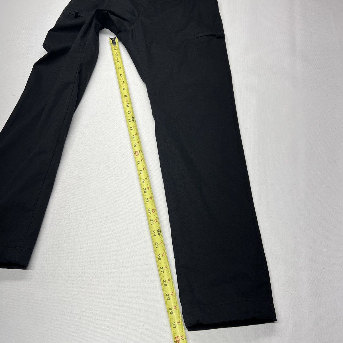 Uniqlo Uniqlo Heat Tech Pants 27-30 Waist Black Belt Ripstop Cargo Size US 30 / EU 46 - 19 Thumbnail