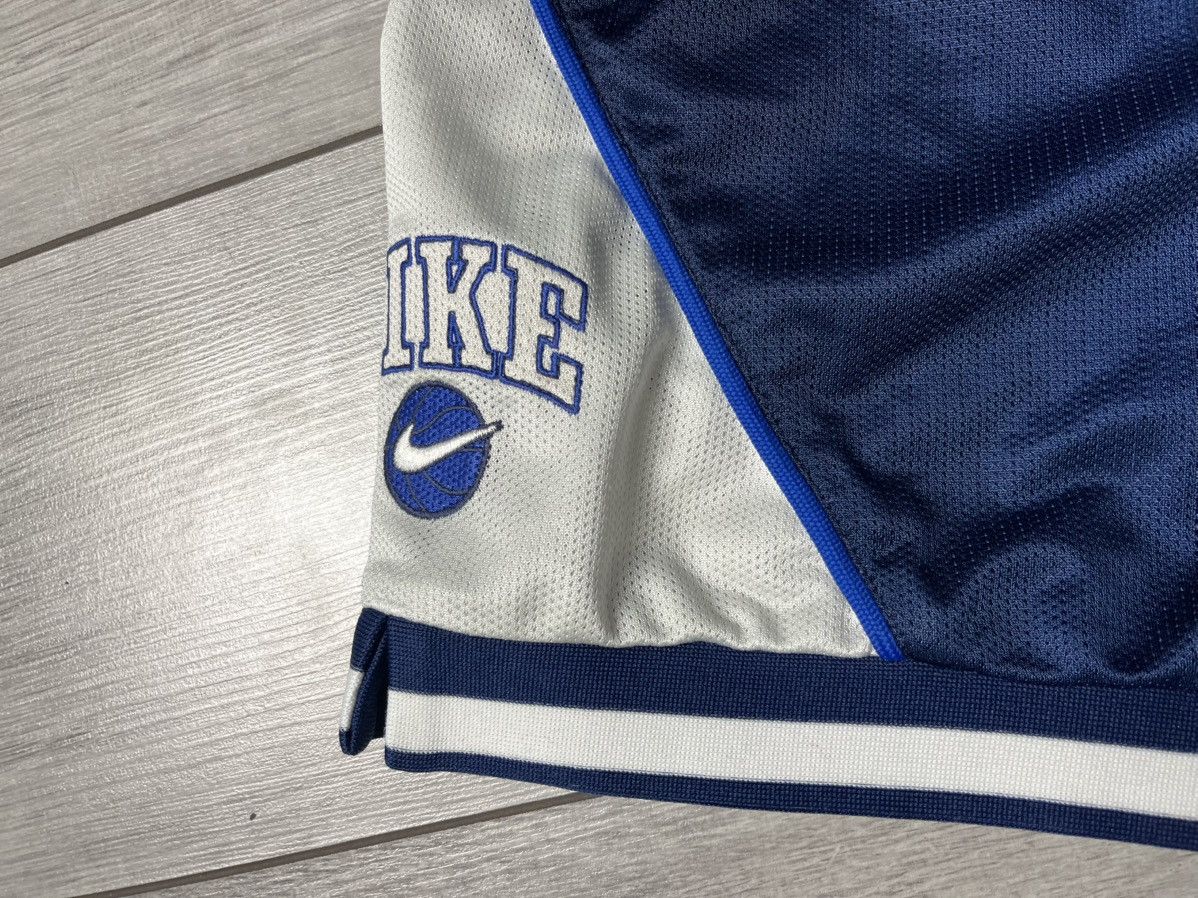 NBA Nike basketball shorts NBA streetwear size Small Size US 30 / EU 46 - 2 Thumbnail
