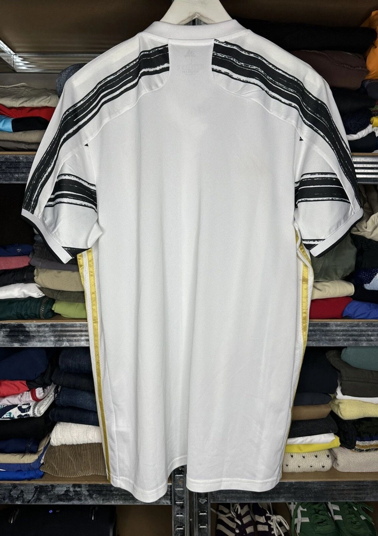 Adidas Juventus 2020/21 Home Football Adidas Shirt Men’s Large Size US L / EU 52-54 / 3 - 2 Thumbnail