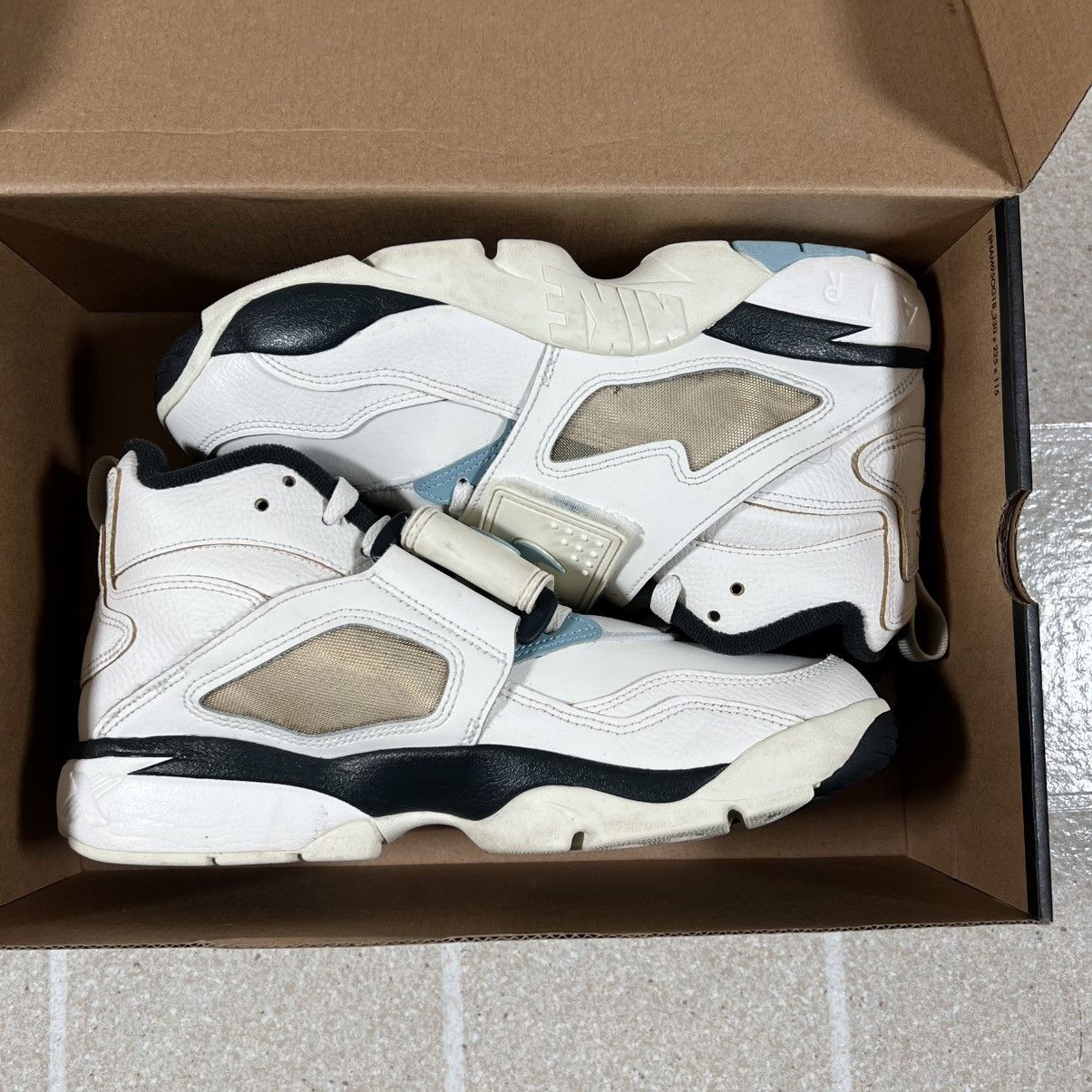 Nike Nike Air Diamond Turf Must Be the Money Sneakers Retro Mens Size US 9.5 / EU 42-43 - 8 Thumbnail