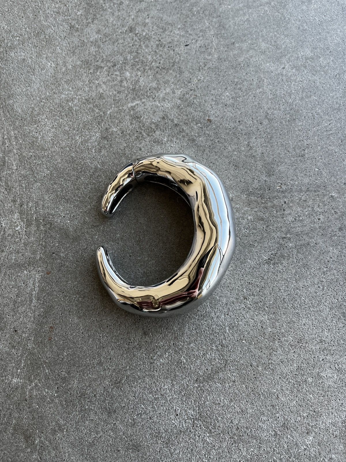 Alexis Bittar Alexis Bittar Large Molten Silver Cuff (unisex) Size ONE SIZE - 5 Thumbnail