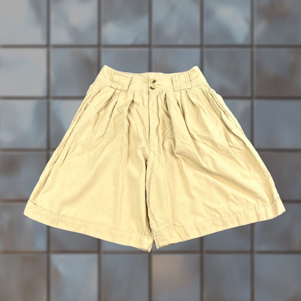 Vintage VINTAGE Outback Red Womens Bermuda Shorts 100% Silk Beige Baggy Fit Gurkha Style 6 (Adult) Womens Size 28" / US 6 / IT 42 - 1 Thumbnail