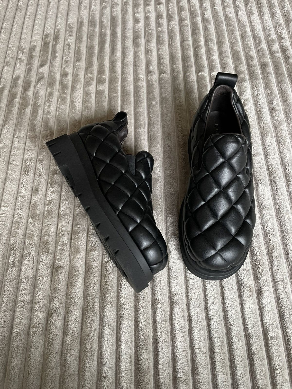 Bottega Veneta Quilted Slip-On Shoes Size 41.5 | Grailed