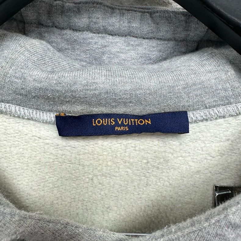 Louis Vuitton Louis Vuitton Gray ink-splashed twisted mother-son graffit Size US XL / EU 56 / 4 - 3 Thumbnail