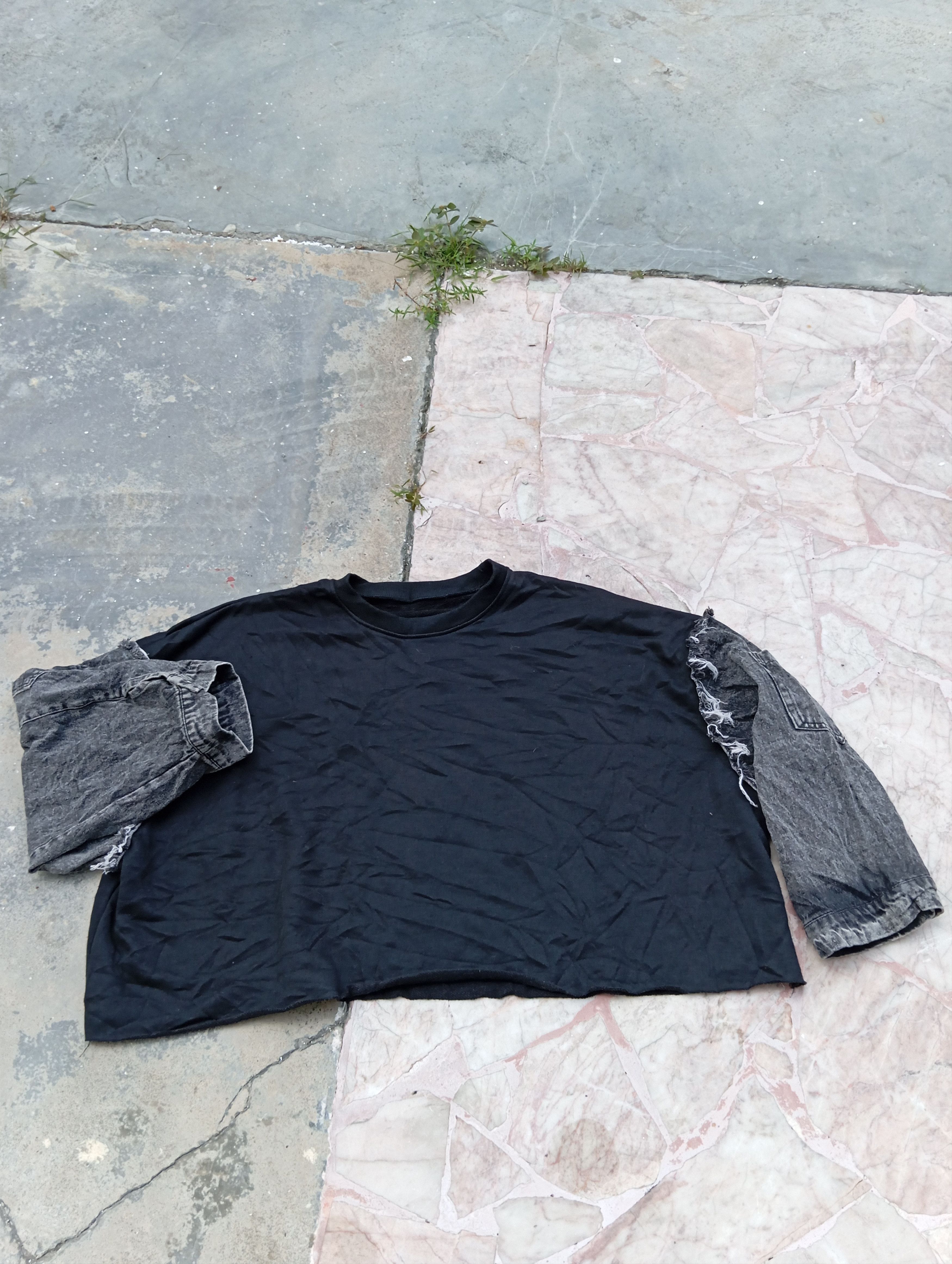 Japanese Brand Beautiful Croptop with denim sleeves Size XXL / US 16-18 / IT 52-54 - 1 Thumbnail