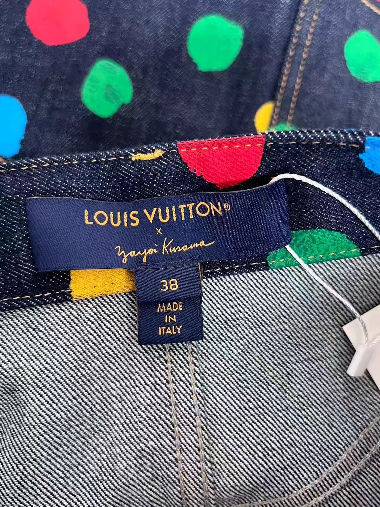 Louis Vuitton Louis Vuitton x Yayoi K Polka-dot Denim Mini Skirt 38 Size 27" / US 4 / IT 40 - 4 Thumbnail