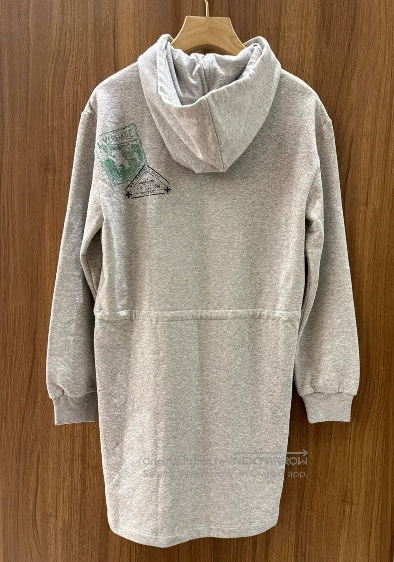 Louis Vuitton Louis Vuitton Seal Hooded Drawstring dress Size XS / US 0-2 / IT 36-38 - 2 Thumbnail