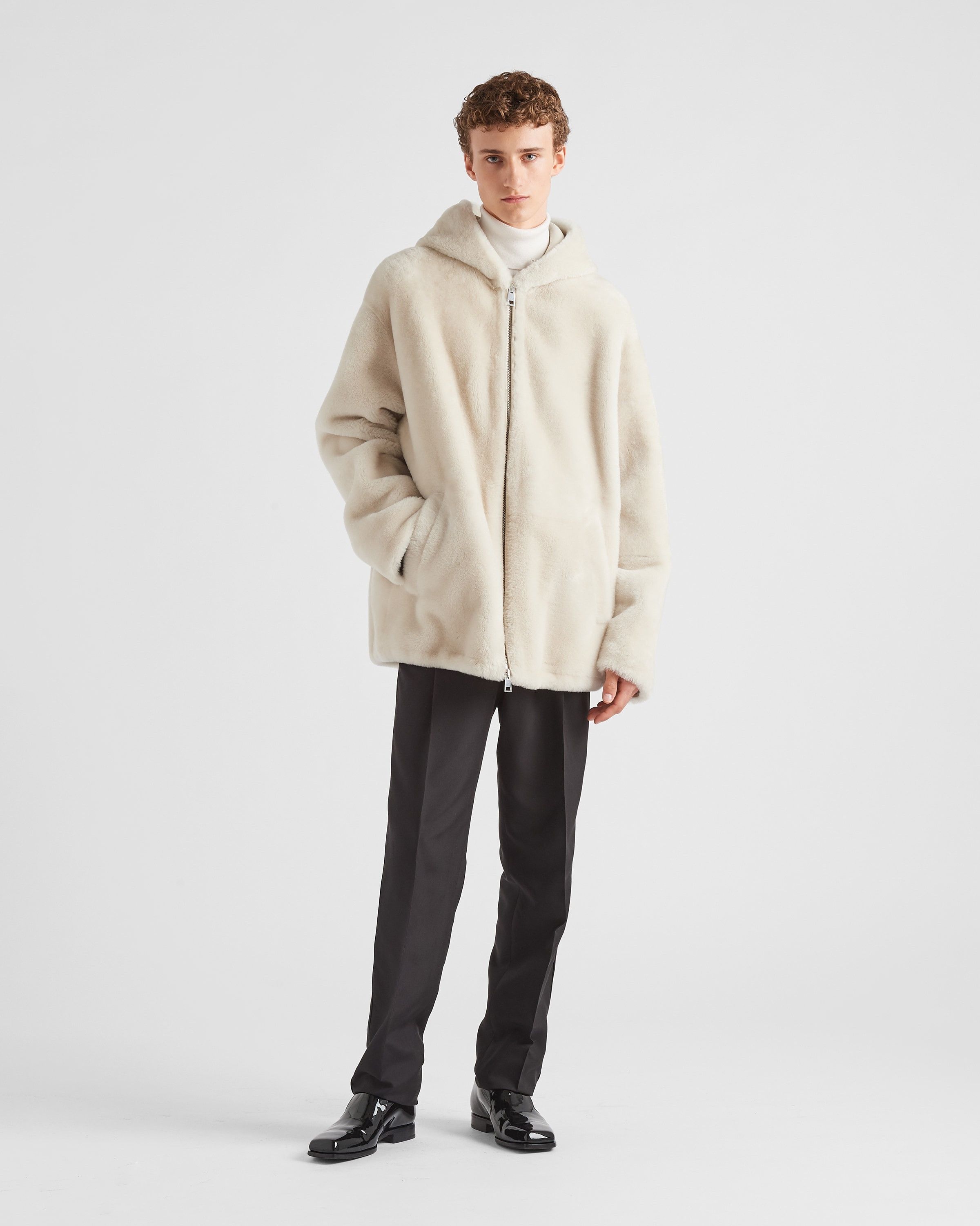Prada o1bcso1str1025 Montone Shearling Jacket in Ivory Size US M / EU 48-50 / 2 - 2 Thumbnail