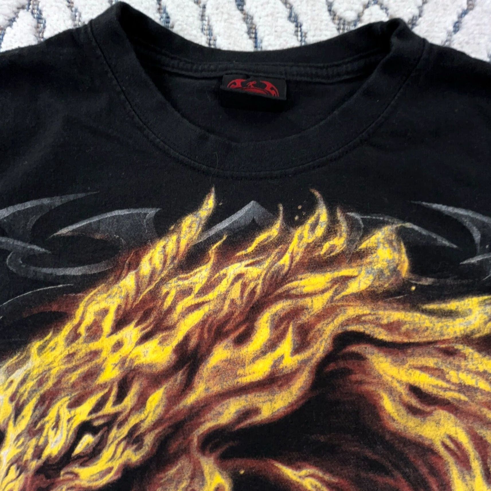 Vintage VINTAGE Spiral T-Shirt Men L Black Skull Fire Flames Dragon Tattoo Shirt Size US L / EU 52-54 / 3 - 3 Thumbnail