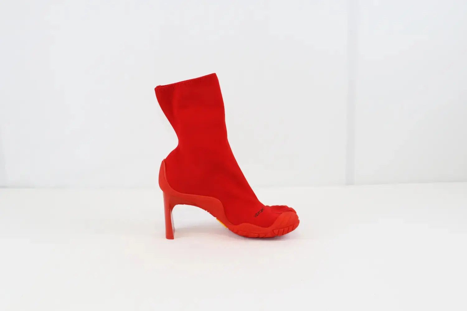 o1s1rm0724 High Toe Bootie Recycle in Red