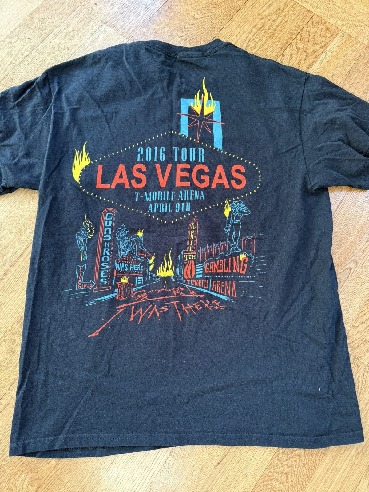Other Guns N Roses official Vegas tour T Size US L / EU 52-54 / 3 - 5 Thumbnail
