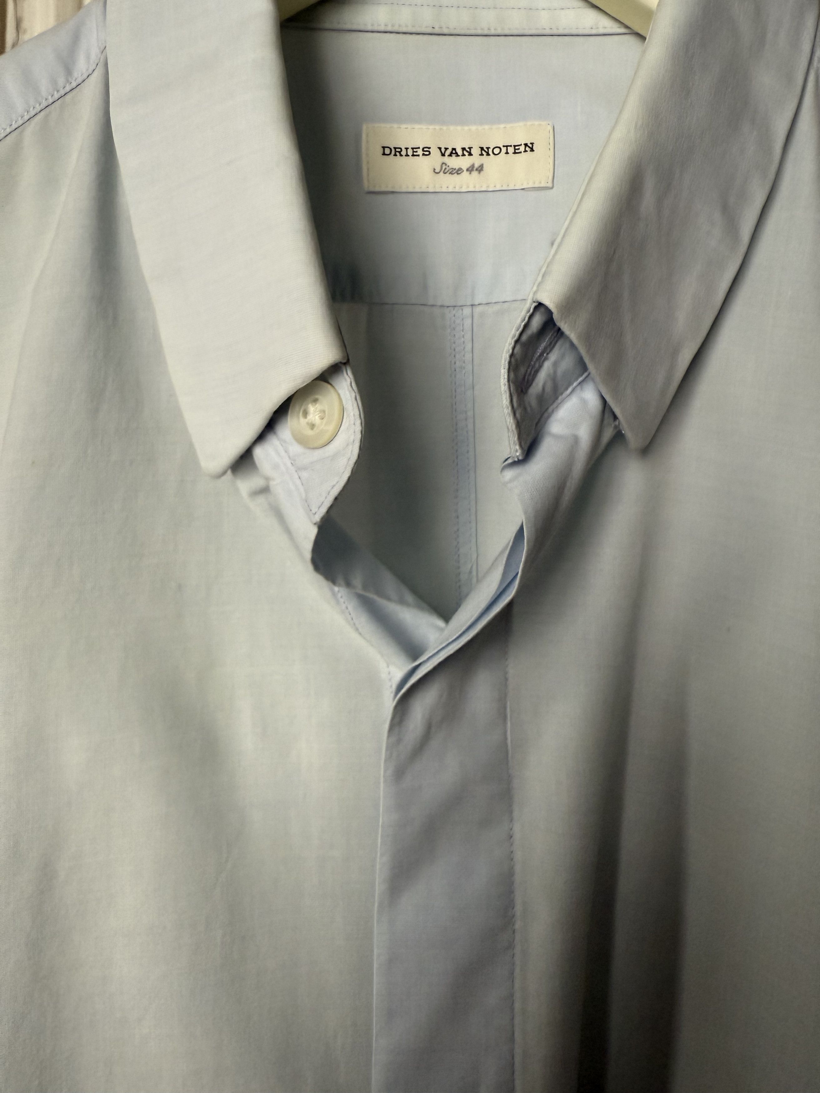 Dries Van Noten DRIES VAN NOTEN SHIRT SIZE 44 Size US S / EU 44-46 / 1 - 10 Thumbnail
