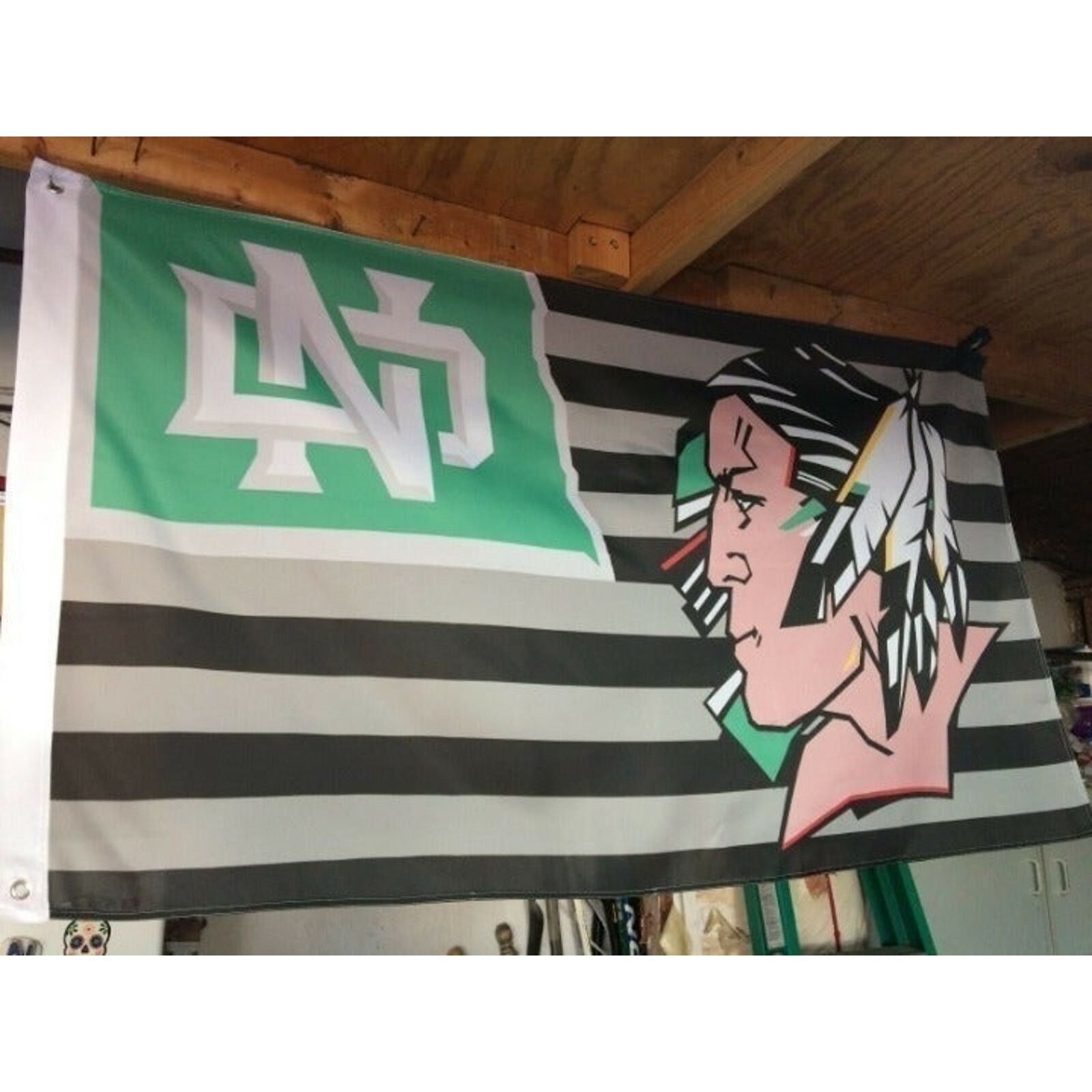 Other UND North Dakota Fighting Sioux 5ft Flag Size ONE SIZE - 3 Thumbnail