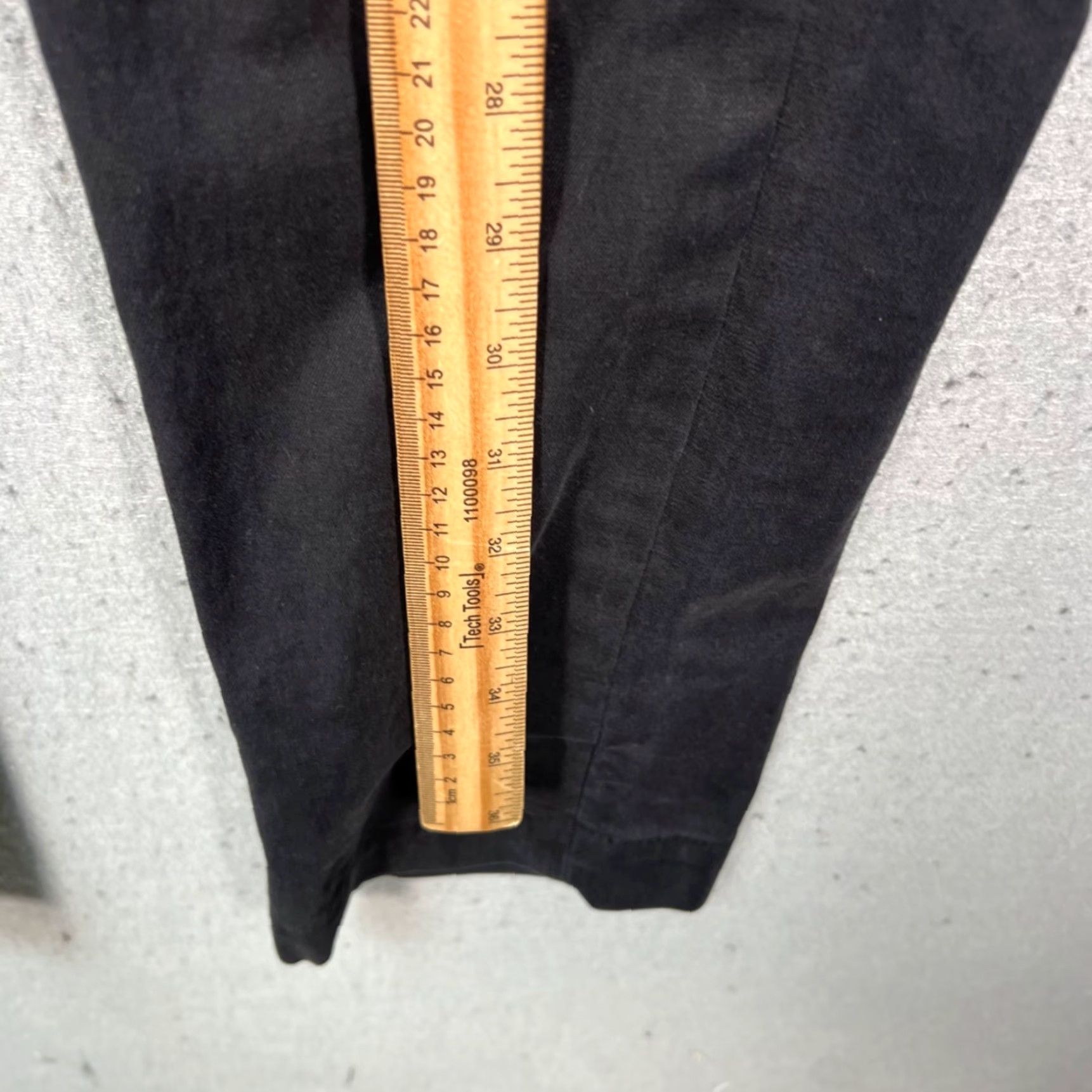 Banana Republic Banana Republic Mens Chino Pants Slim Fit 30 x 29 Gray (Charcoal) Classic Flat Front Casual Vintage No N/A Mens Size US 30 / EU 46 - 6 Thumbnail