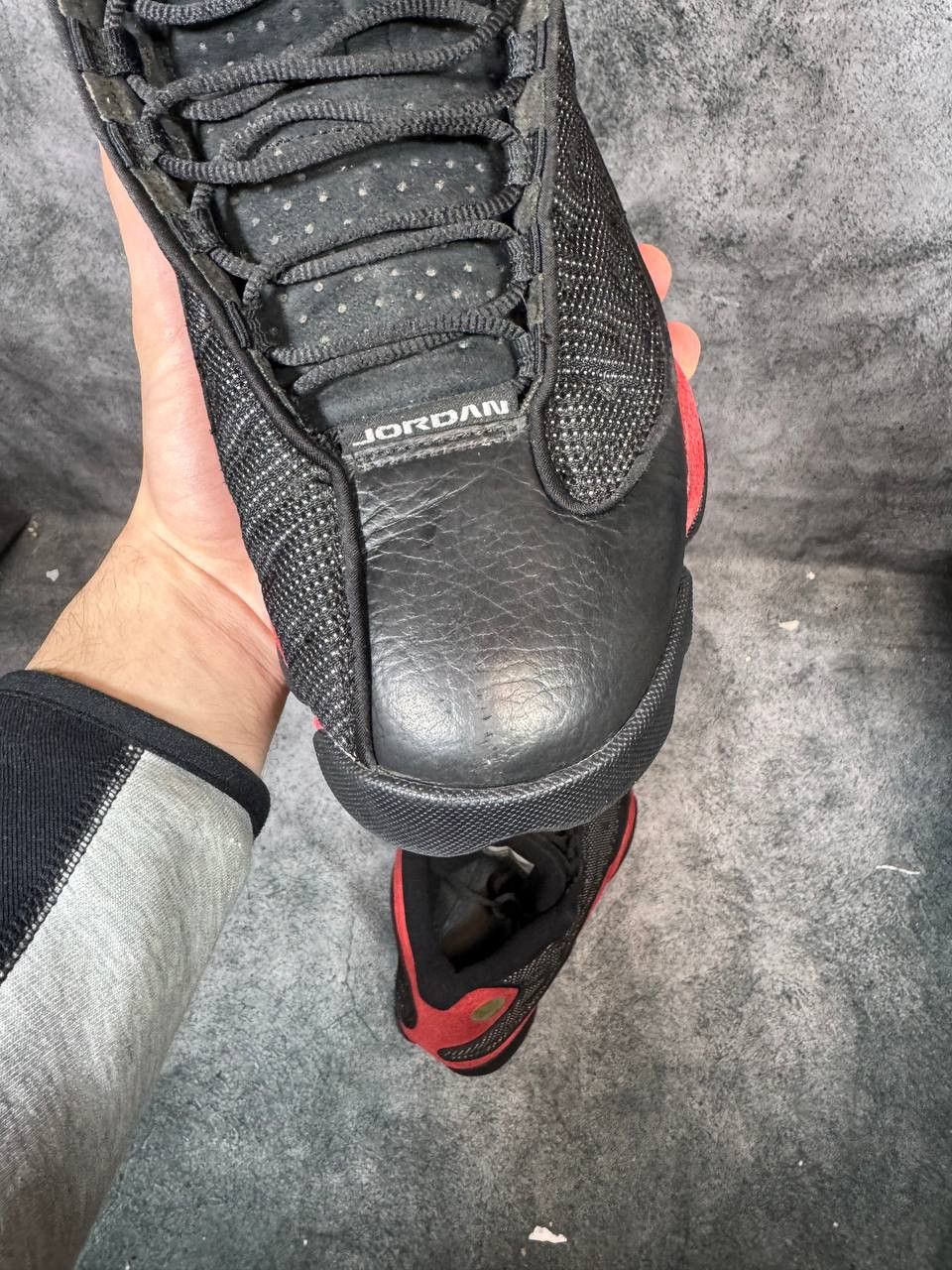 Jordan Brand Size 10 | Jordan 13 Bred No Box | Pre-Owned Size US 10 / EU 43 - 9 Thumbnail