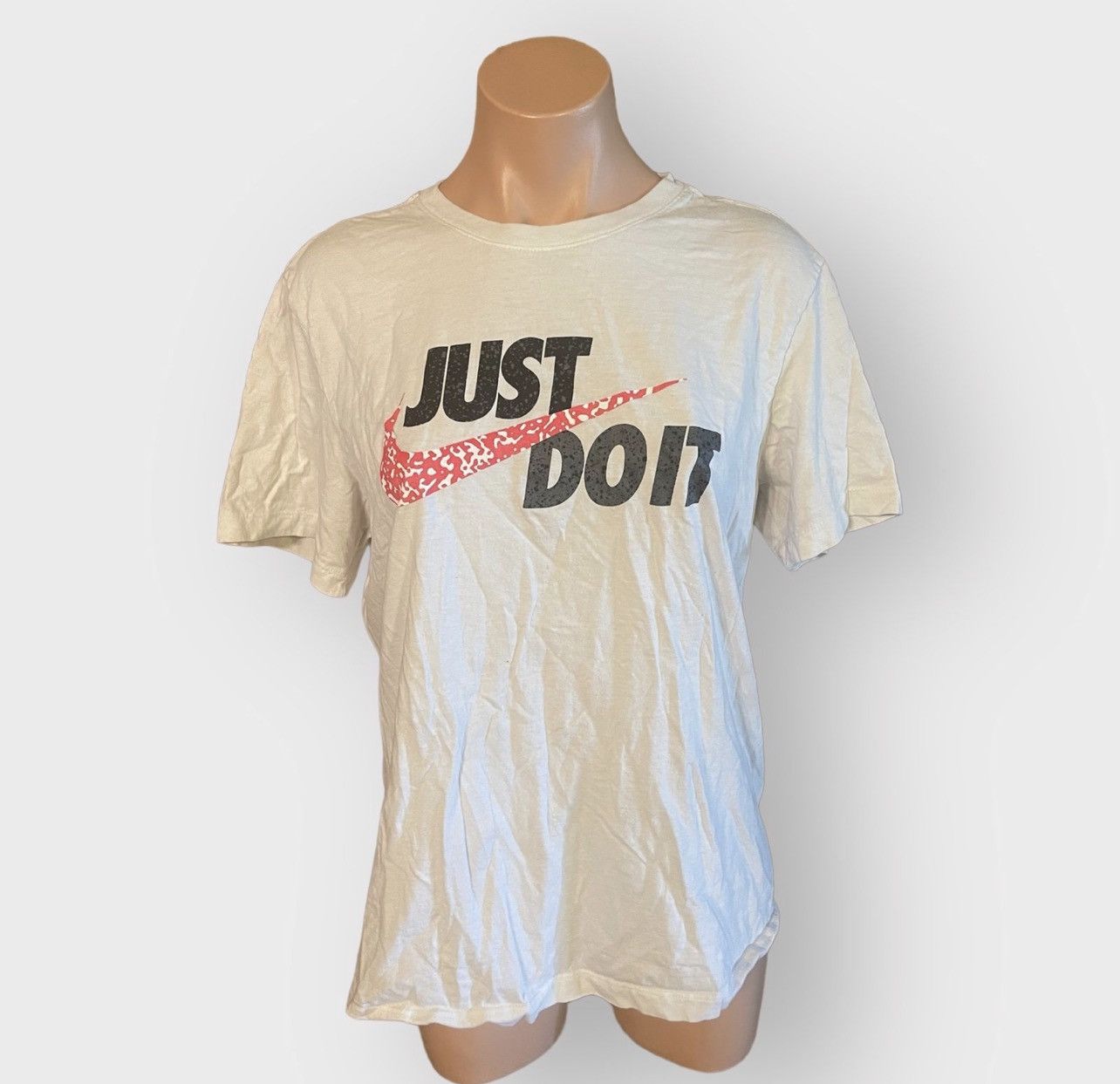 Nike Nike Just Do It Graphic Print Men’s Medium White T-Shirt Size US M / EU 48-50 / 2 - 1 Thumbnail