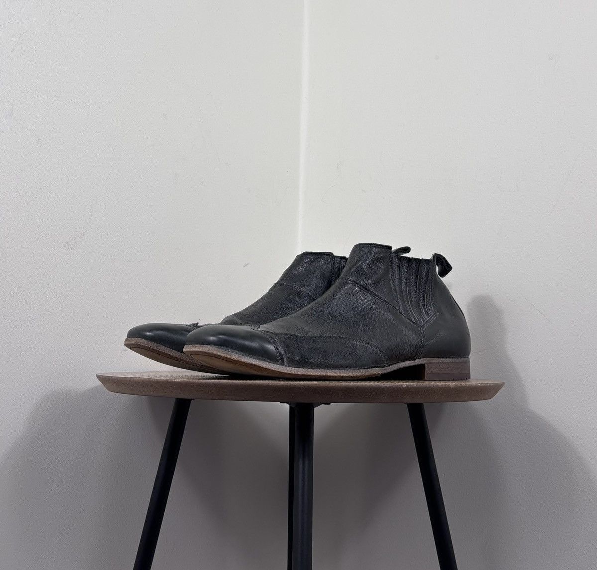 MoMA Moma Men’s Italian Black Leather Cap Toe Chelsea Boots Size US 9 / EU 42 - 9 Thumbnail