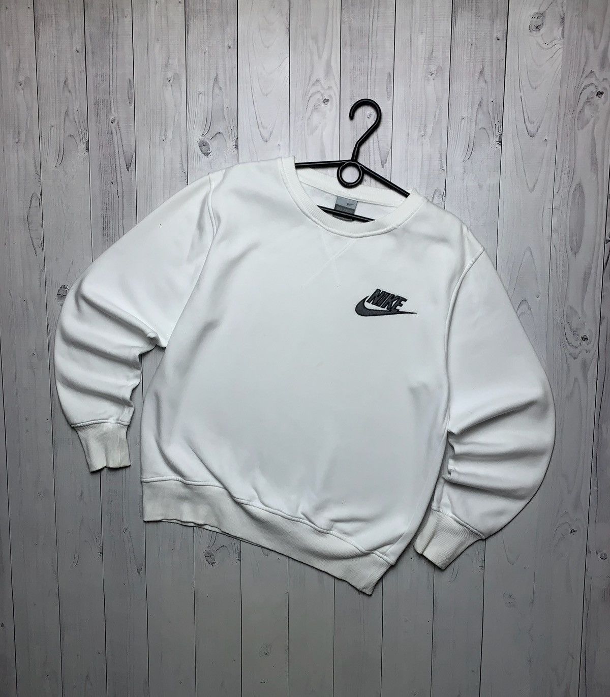 Nike × Vintage Vintage Nike sweatshirt logo size S Size US S / EU 44-46 / 1 - 1 Thumbnail