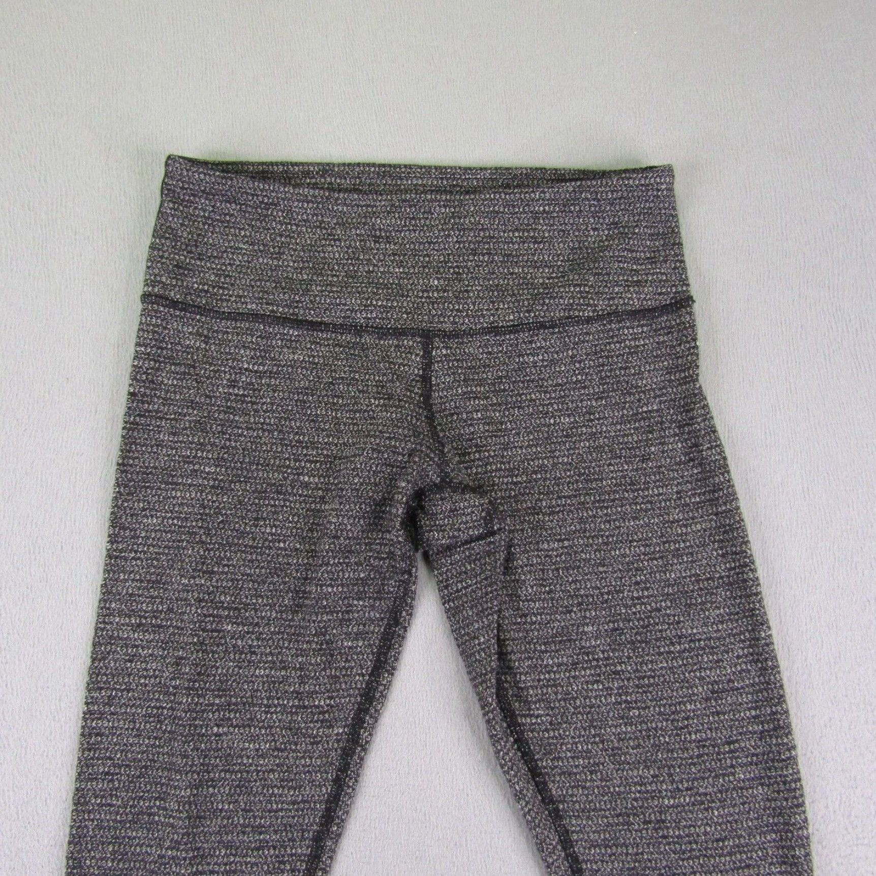 Lululemon Lululemon Leggings Womens 6 Heather Gray Crop Wunder Under Athletic Workout Gym Shirt? Size 25" / US 0 / IT 36 - 2 Thumbnail