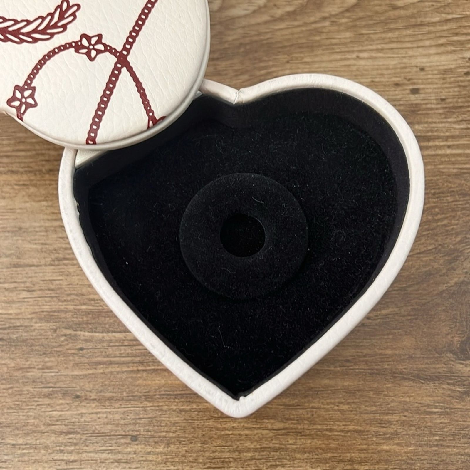 pandora Pandora Heart Shape Leather 2 Tier Jewelry Box Size ONE SIZE - 8 Thumbnail